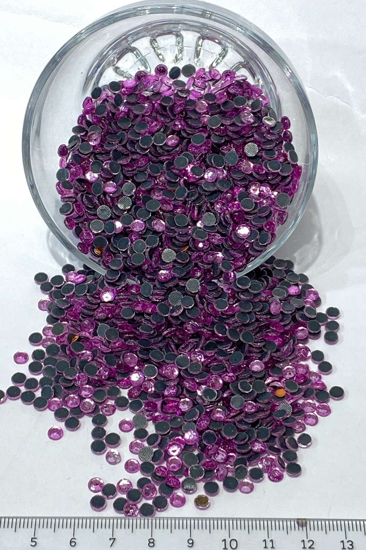 Pembe Ütüyle Yapışan Taş 25 gr