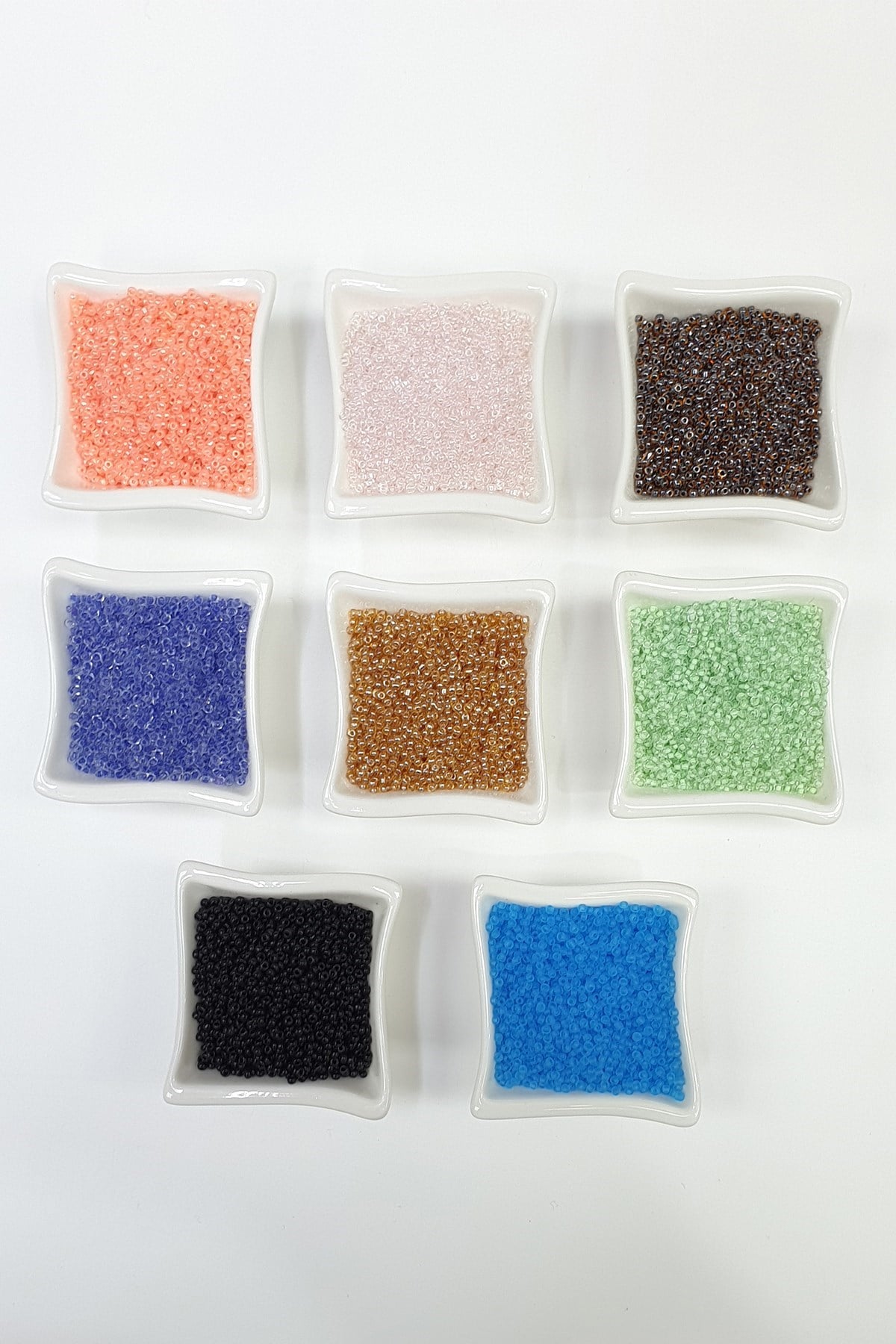 Rengarenk Kum Boncuklar 1 Paket 50 gr 2 mm