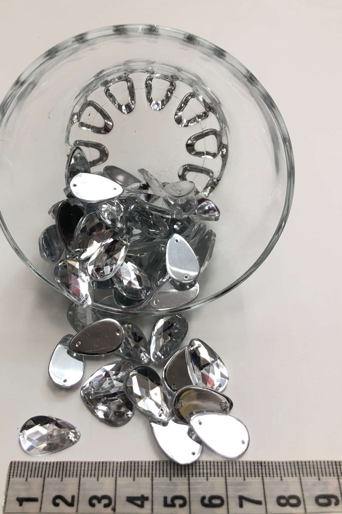 Şeffaf Damla Plastik Dikme Taş (20 gr )