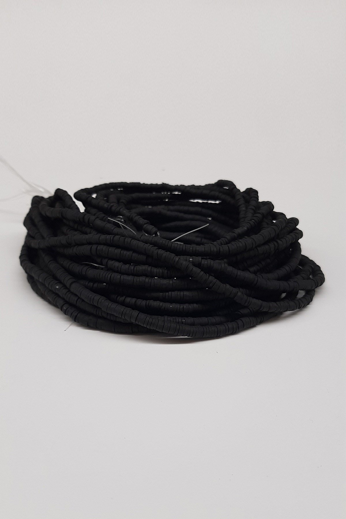 Siyah Fimo Hamur Boncuk 4mm