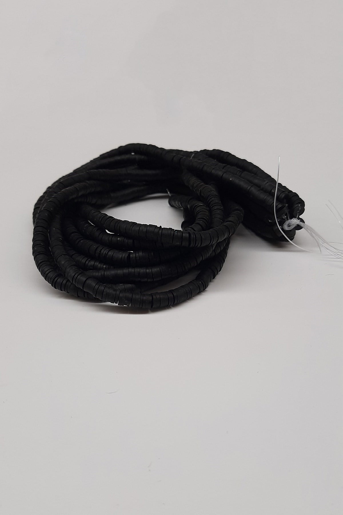 Siyah Fimo Hamur Boncuk 6Mm