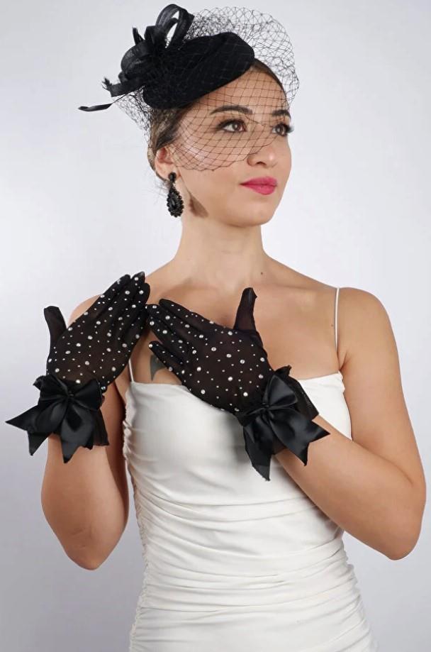 Siyah Tül Taşlı Abiye Eldiven ve Tüylü Fascinator Şapka Seti