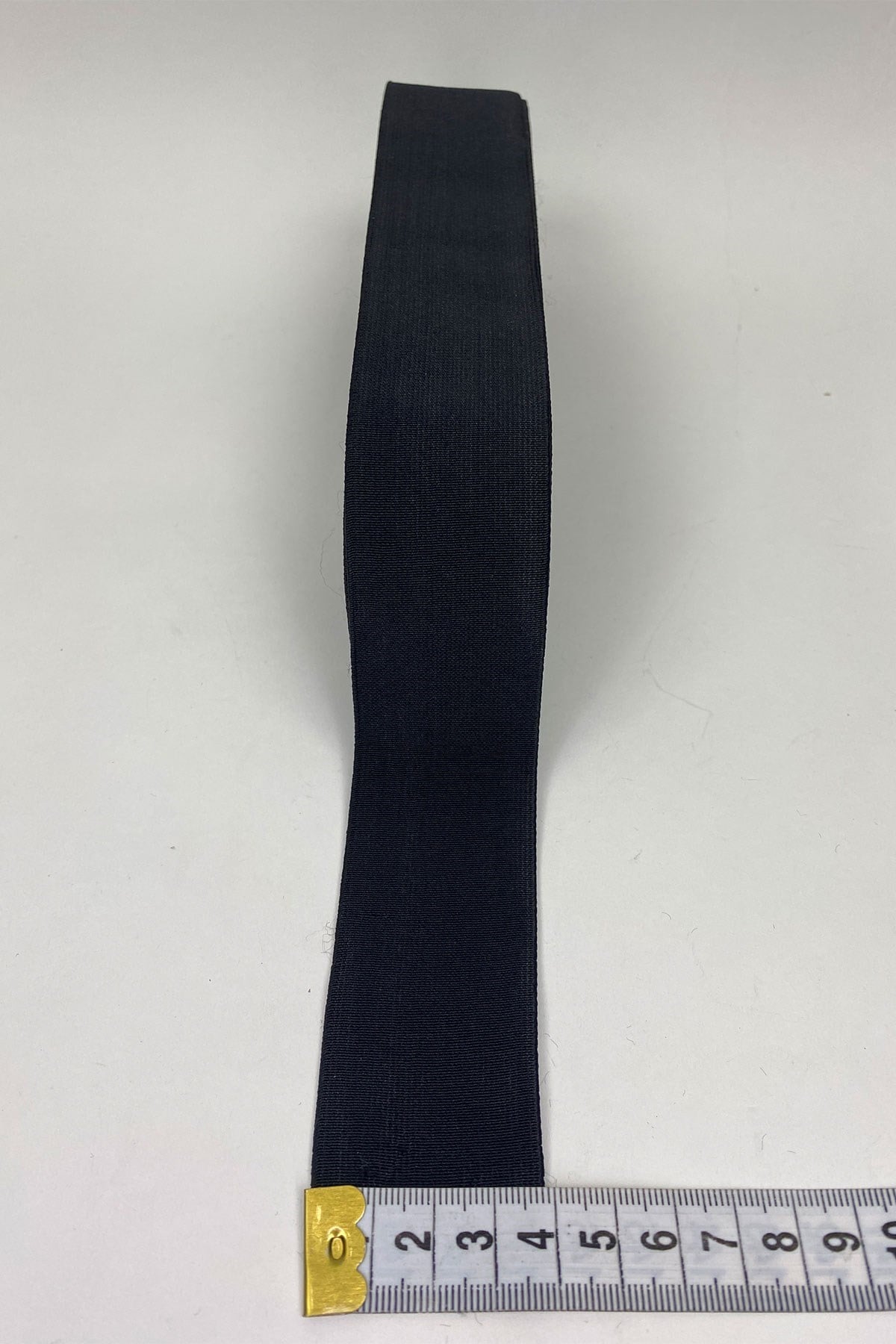 Siyah Yassı Lastik 4 cm 10 mt