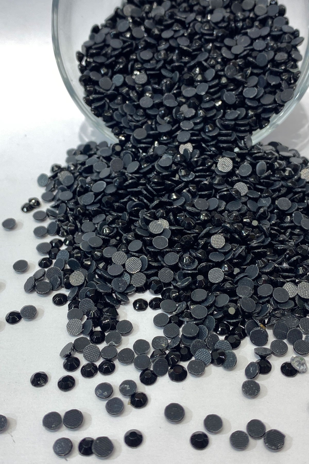 Ütüyle Yapışan Ss20 (5mm) Siyah Yapıştırma Taş 25 grm