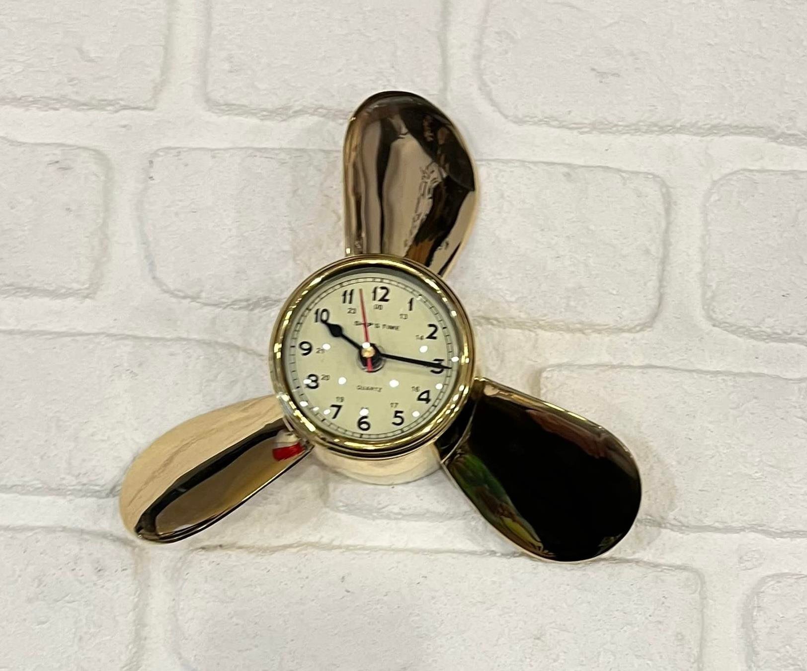 Pirinç Denizci Gemi Pervane Duvar Saati 20 cm