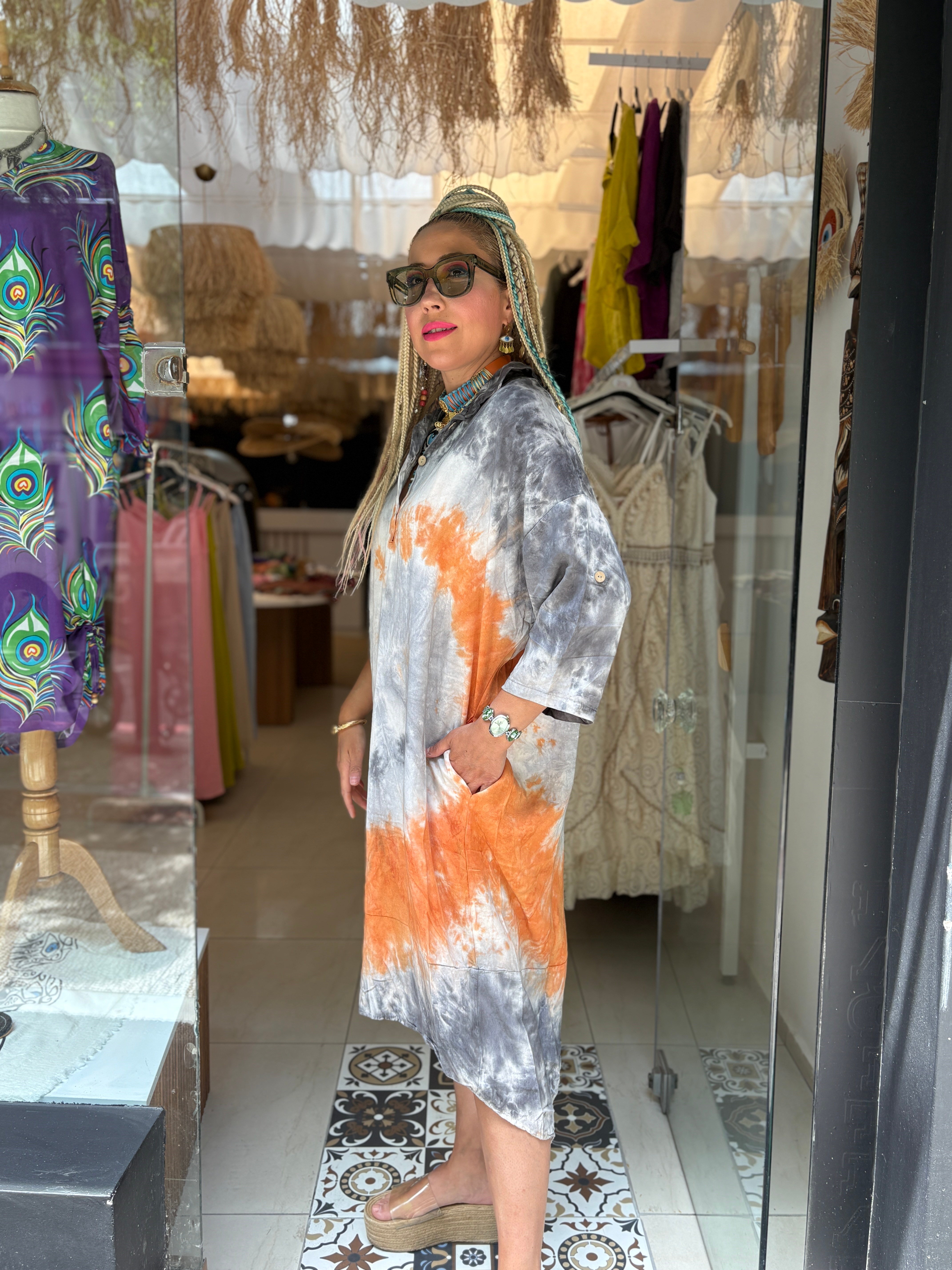 Halka Detaylı Turuncu Batik Elbise