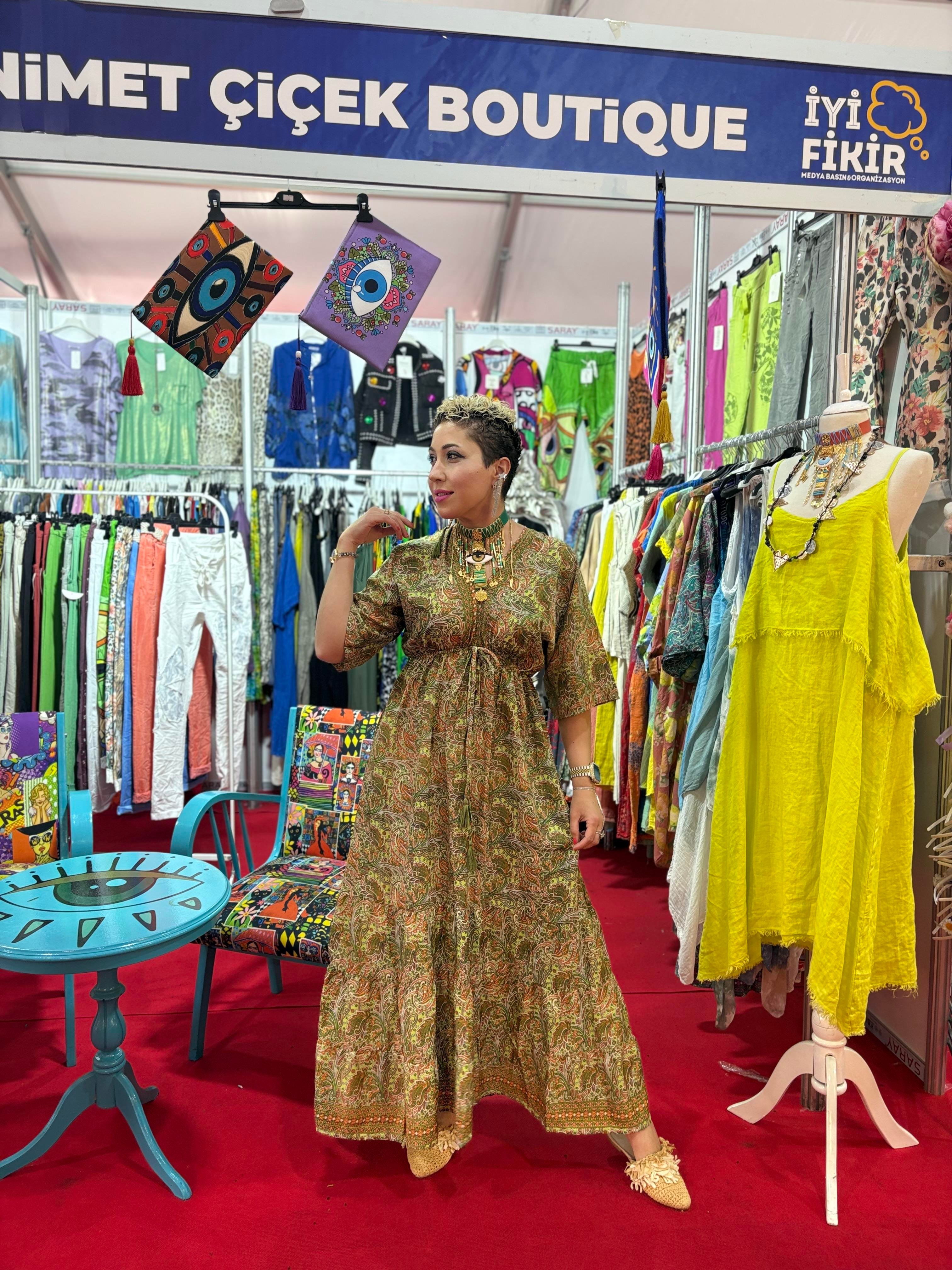 Hint İpeği İthal Elbise 1