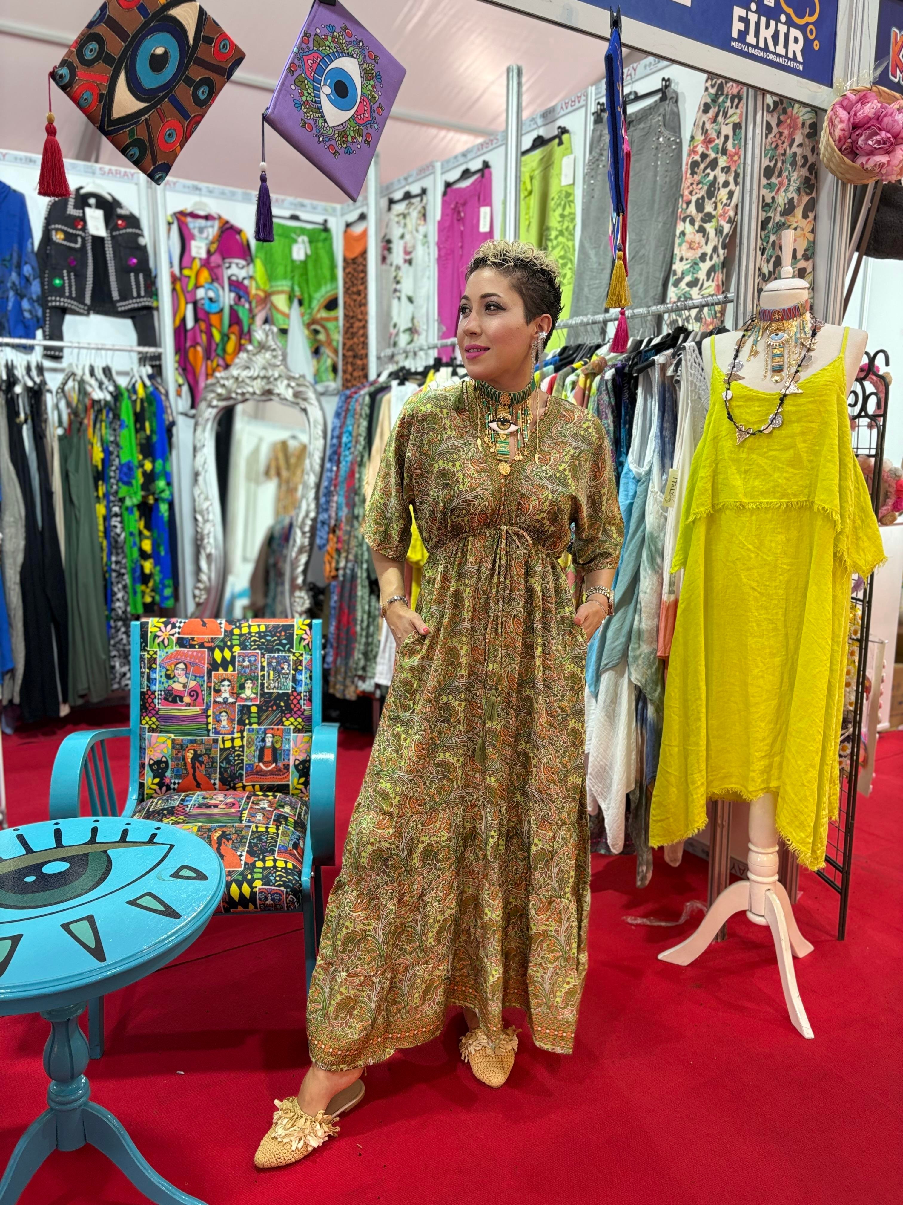 Hint İpeği İthal Elbise 1