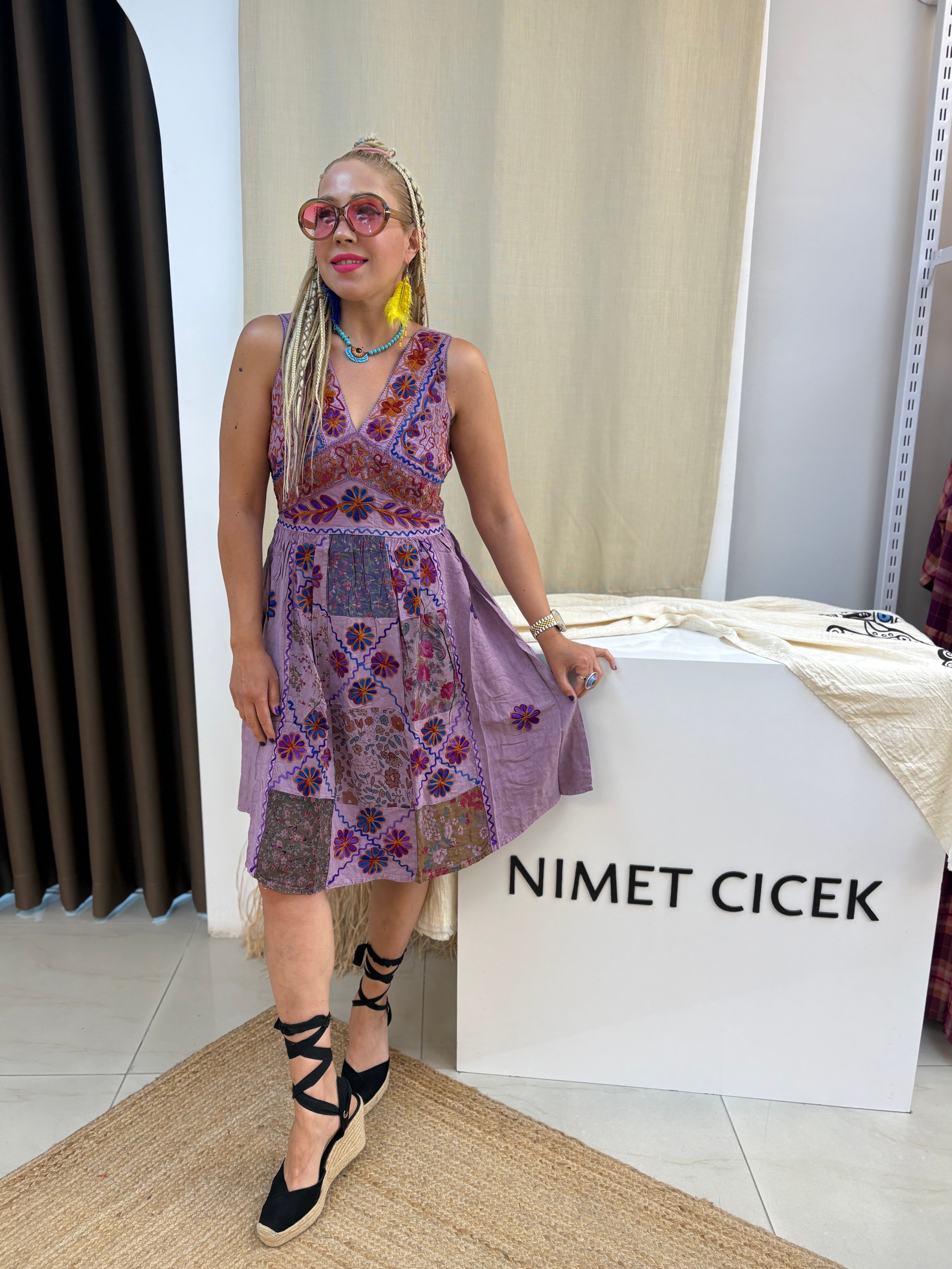 Hint Nepal İşlemeli Lila Elbise