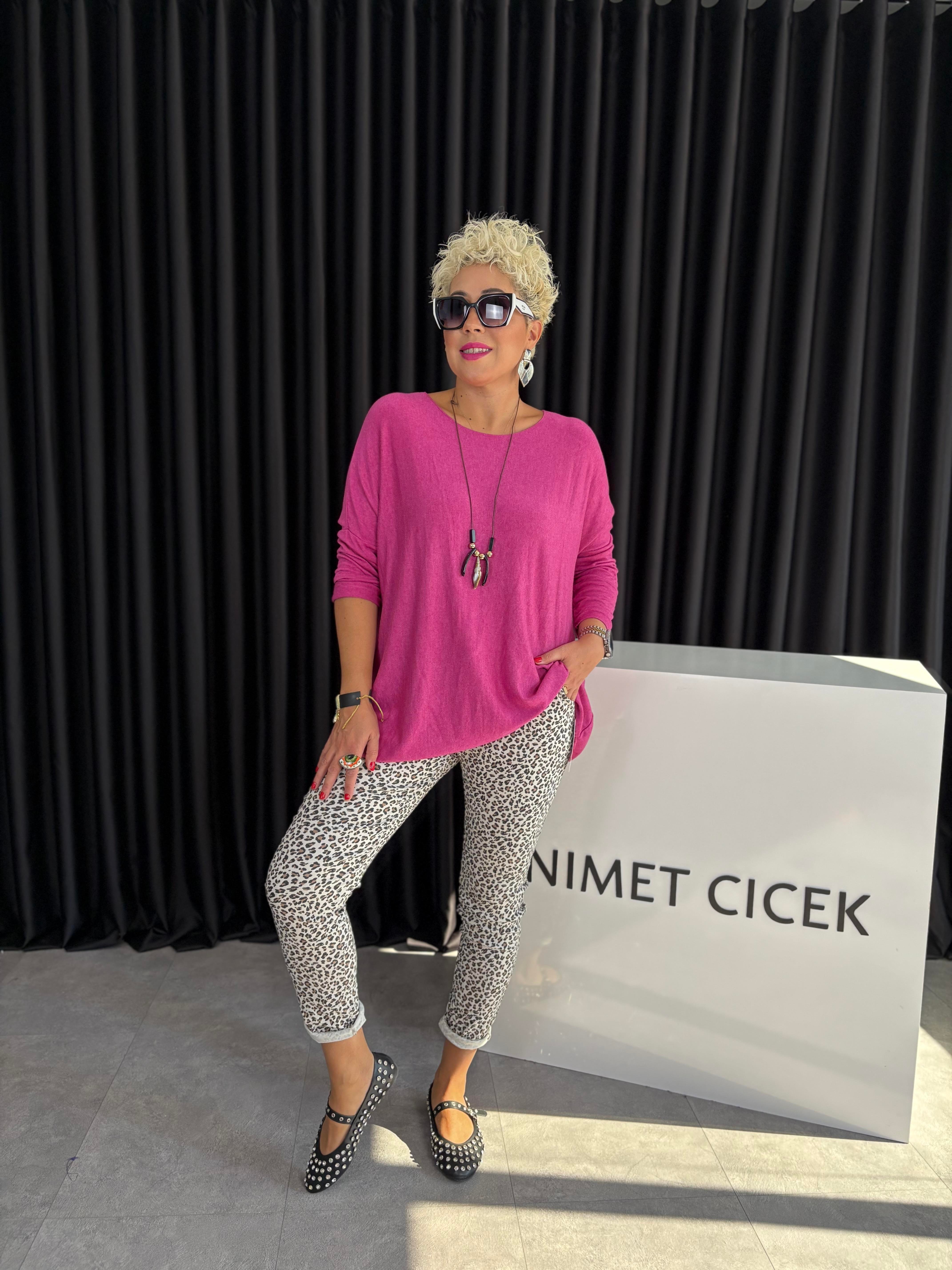 İtalyan Oversize Pembe Kolyeli Bluz