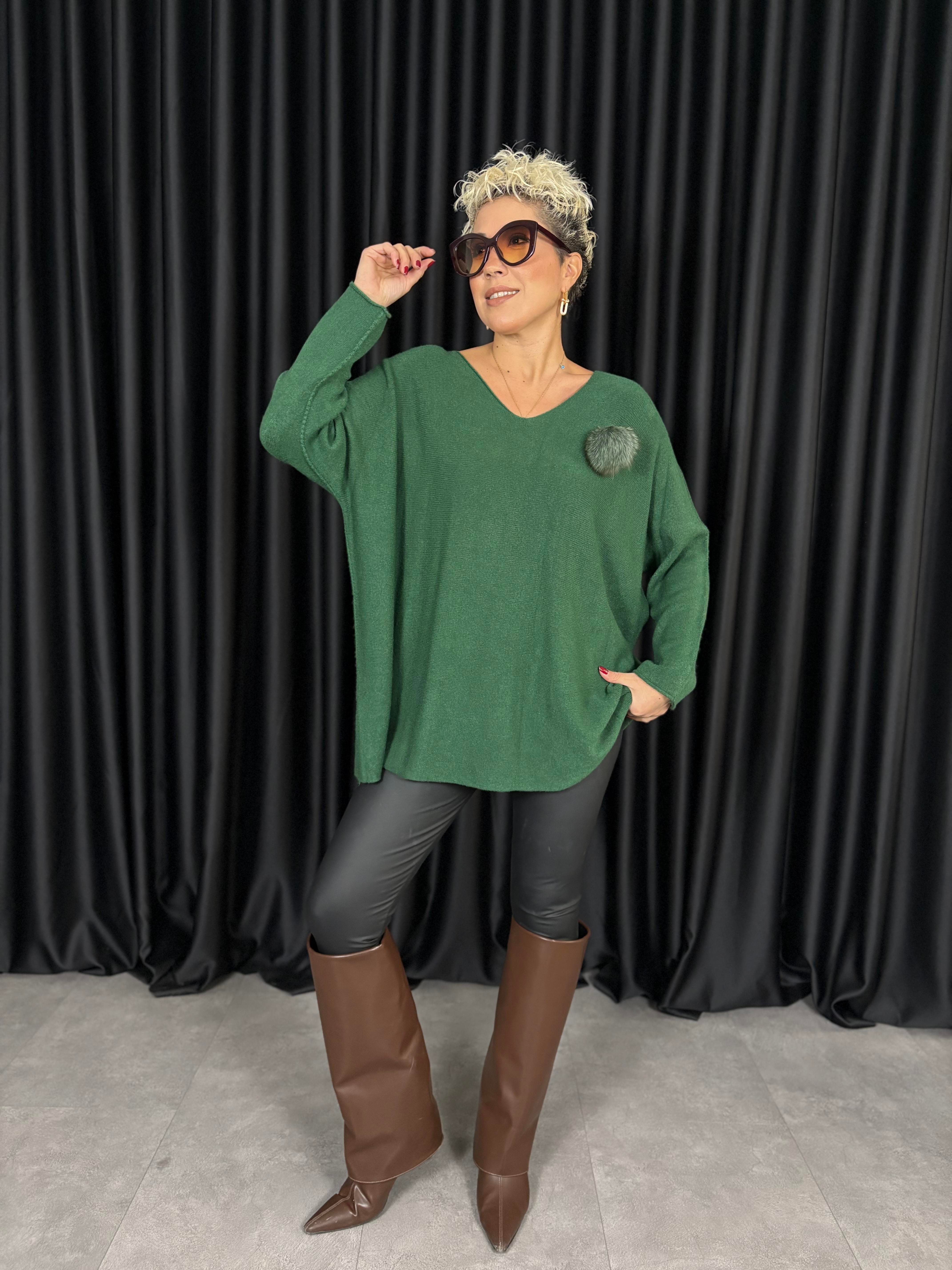 İthal Angora Broşlu Yeşil Triko