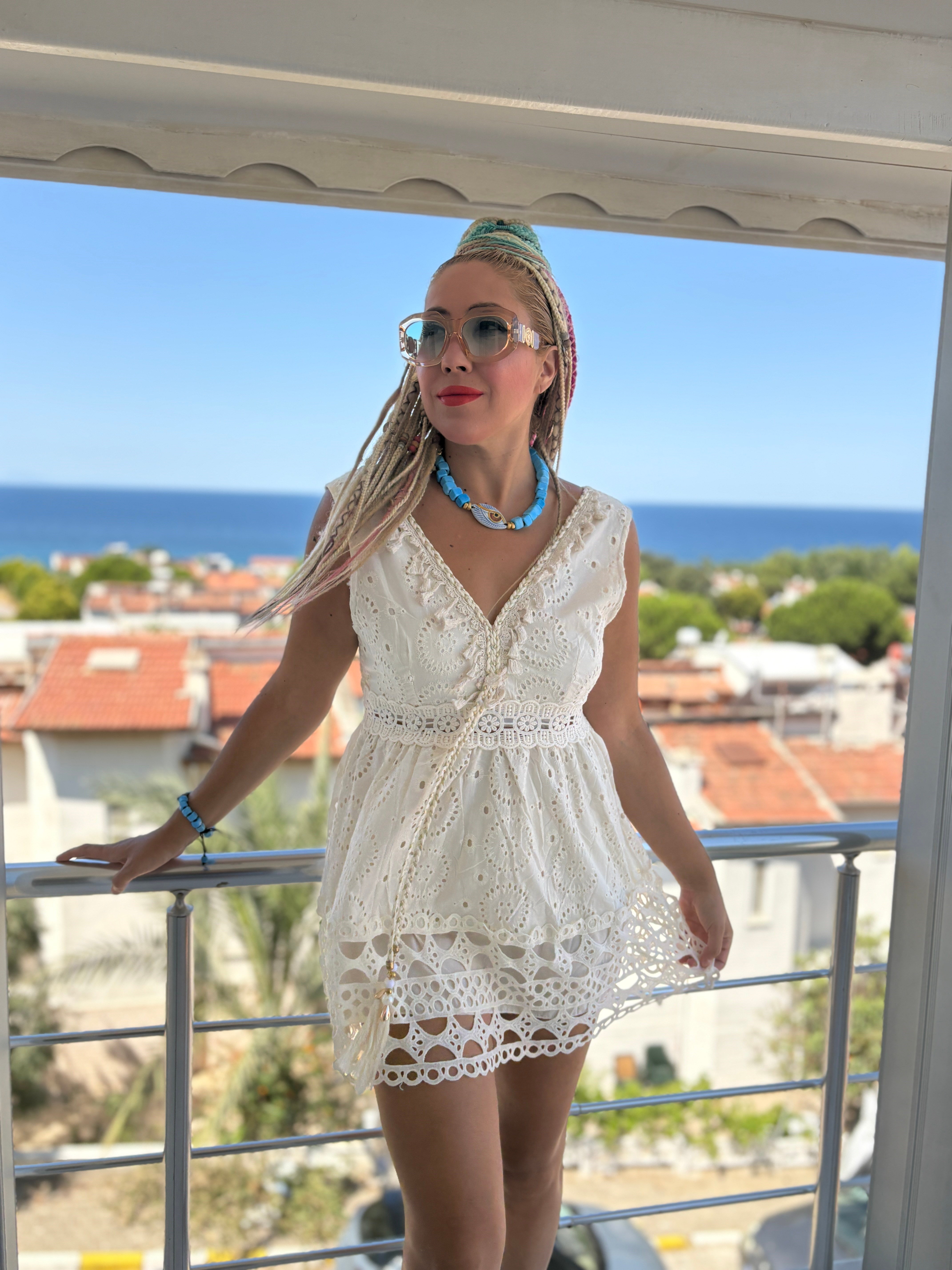 İthal Krem Kolsuz Elbise