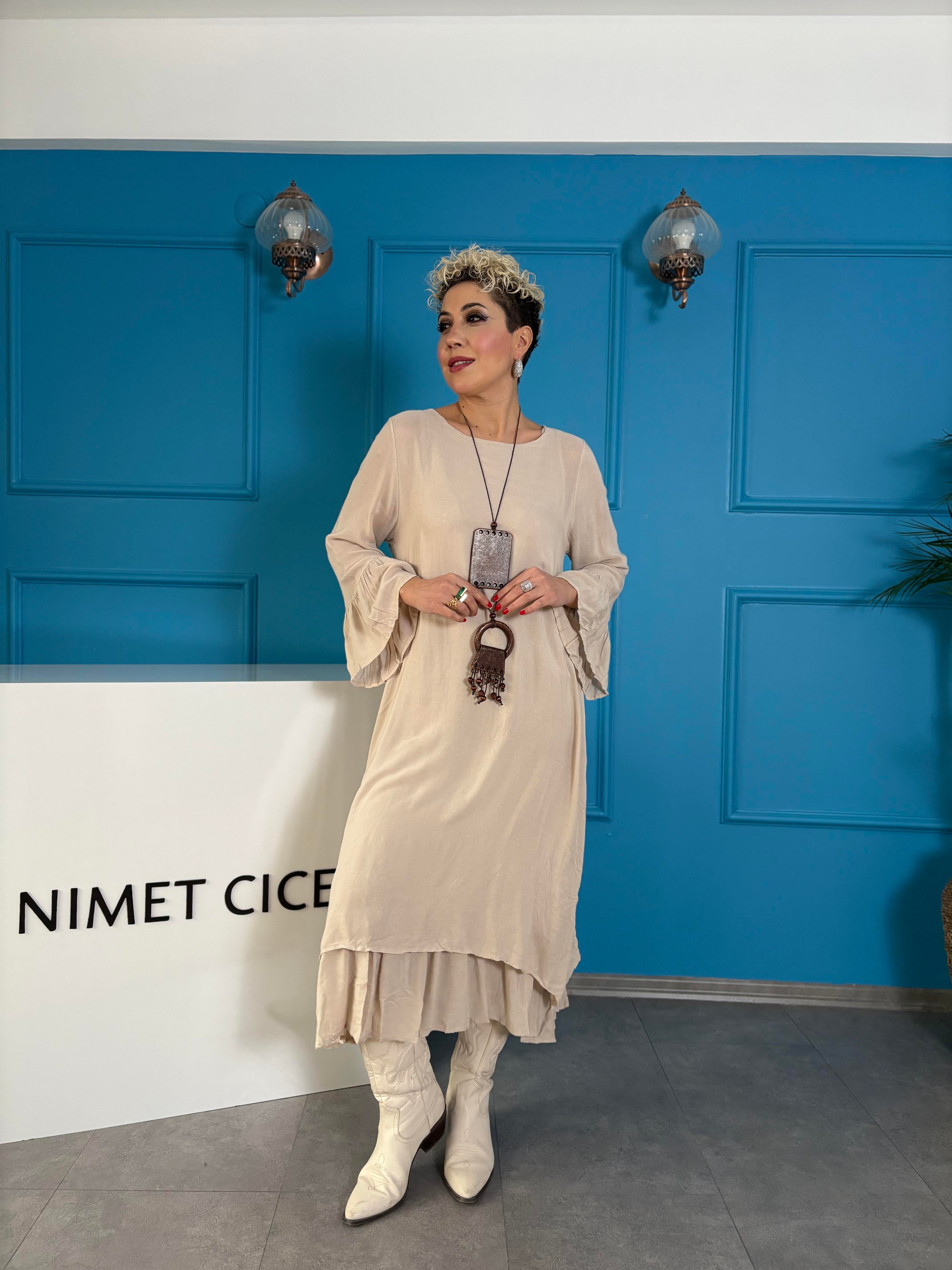 Kolyeli Uzun Krem Bohem Elbise