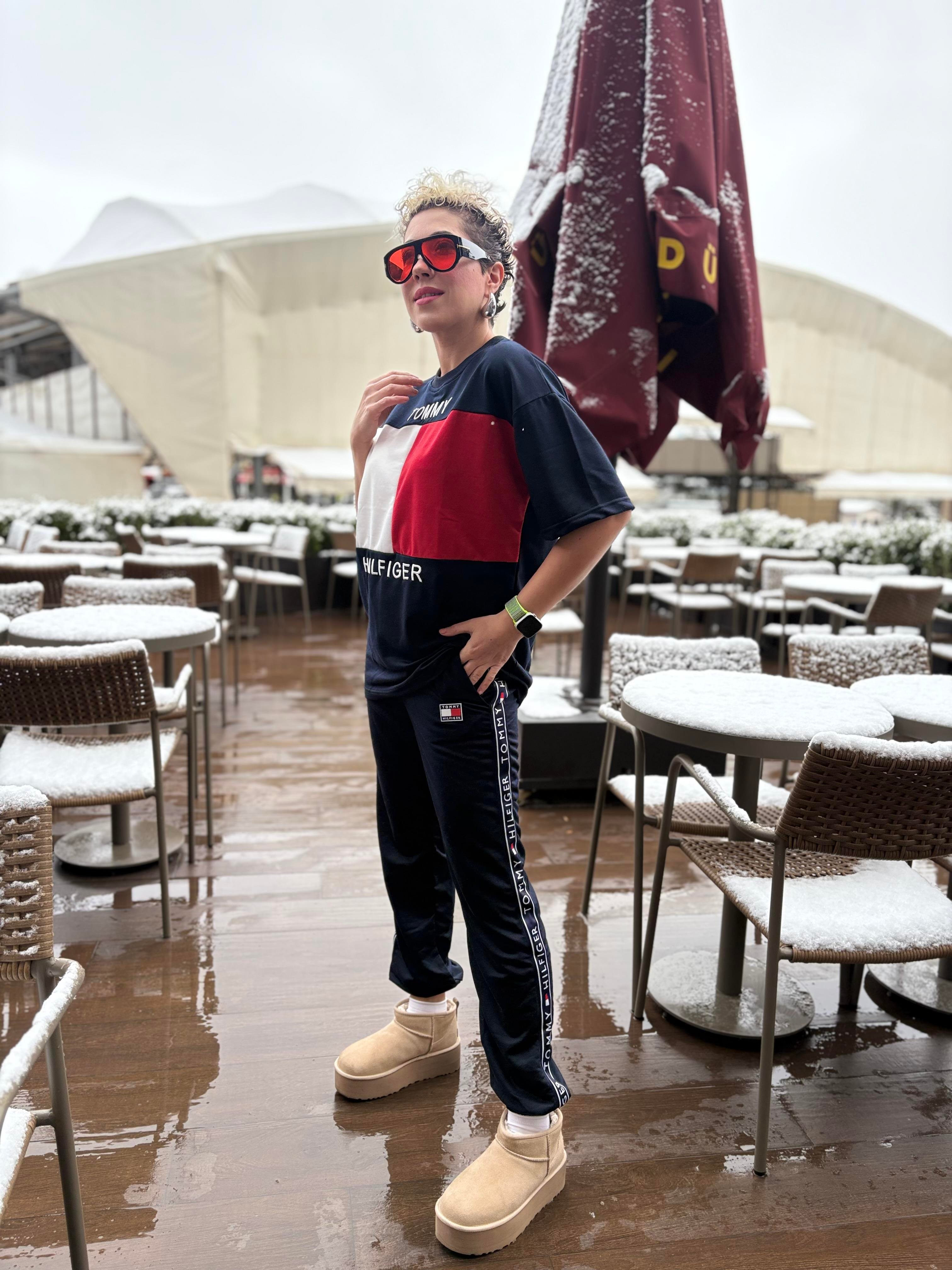 Orjinal Marka İthal T.H. Lacivert Takım