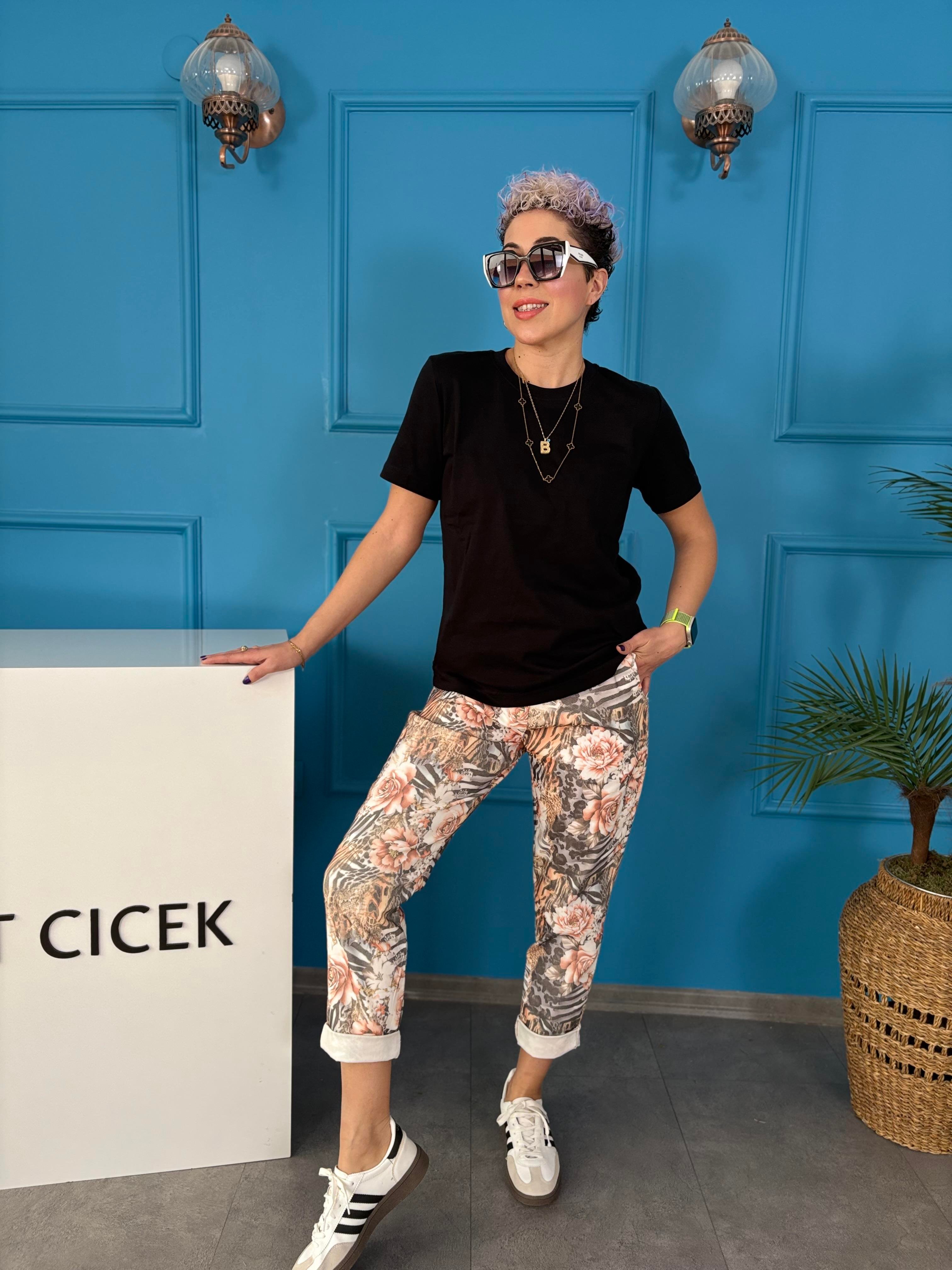 Orjinal Marka Siyah Basic Tişört