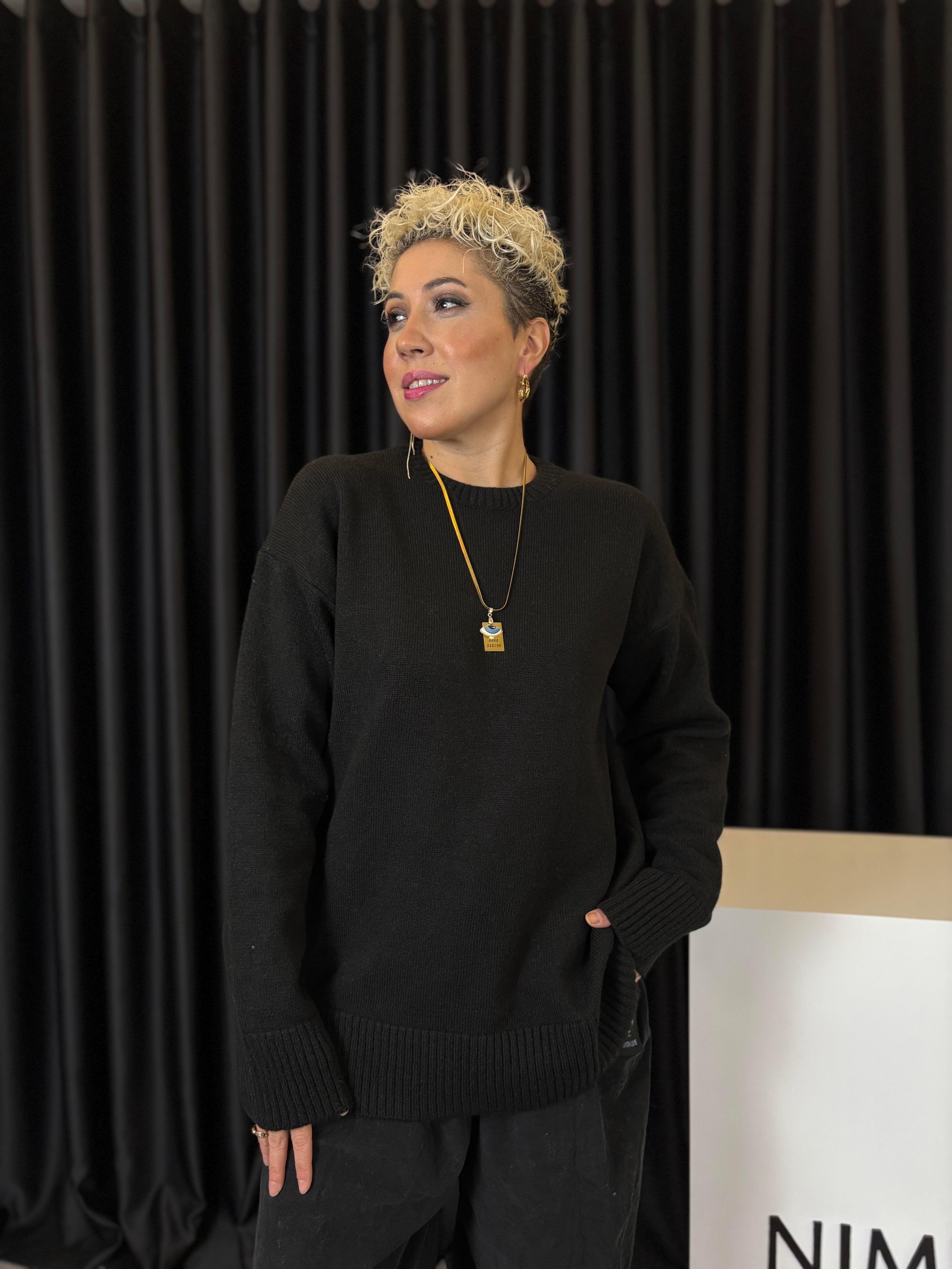 Orjinal Marka Siyah Kazak