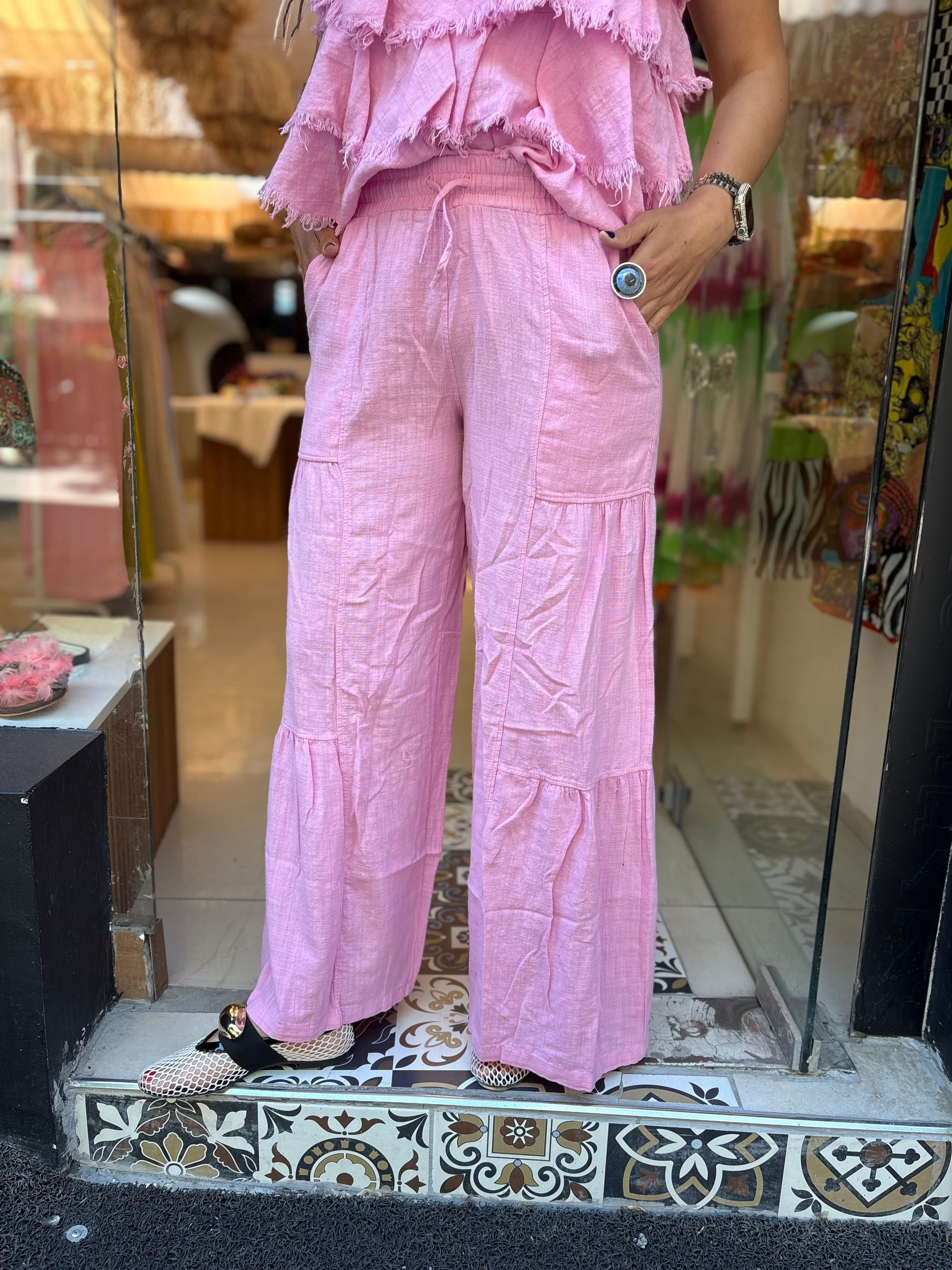 Pembe Helen Takım
