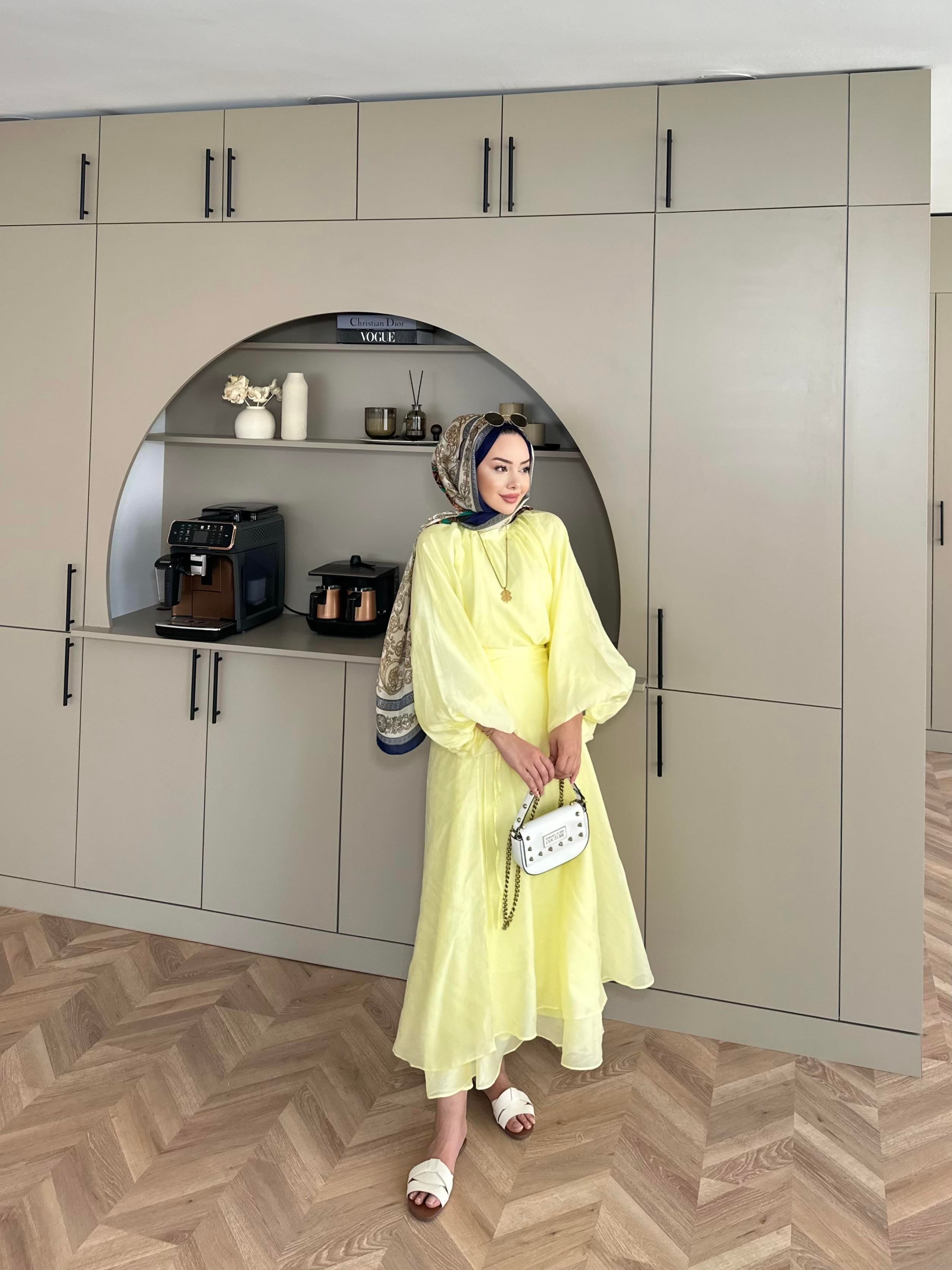 Amelia Etekli Takım Sarı