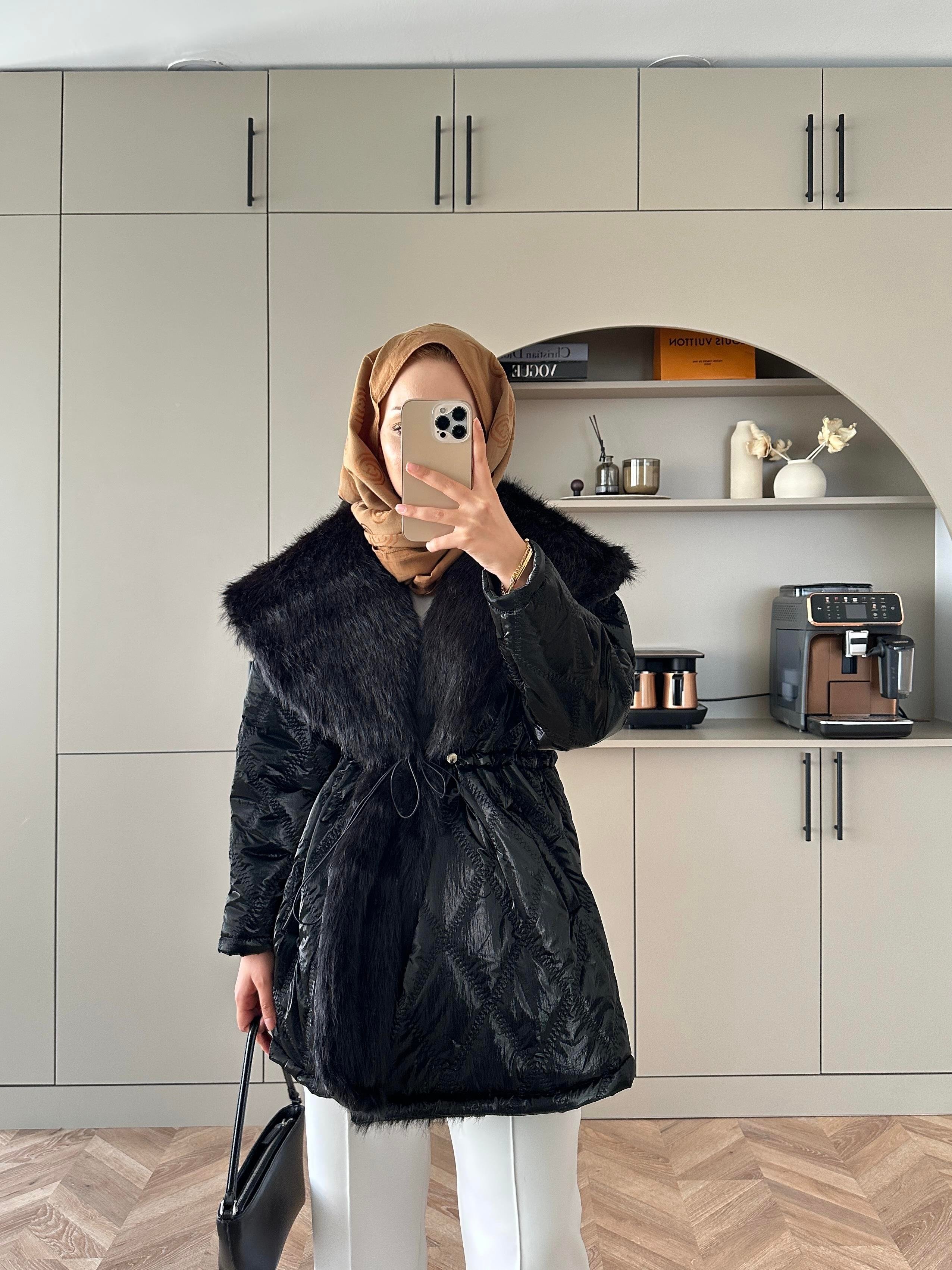 Arjana Şişme Mont Siyah