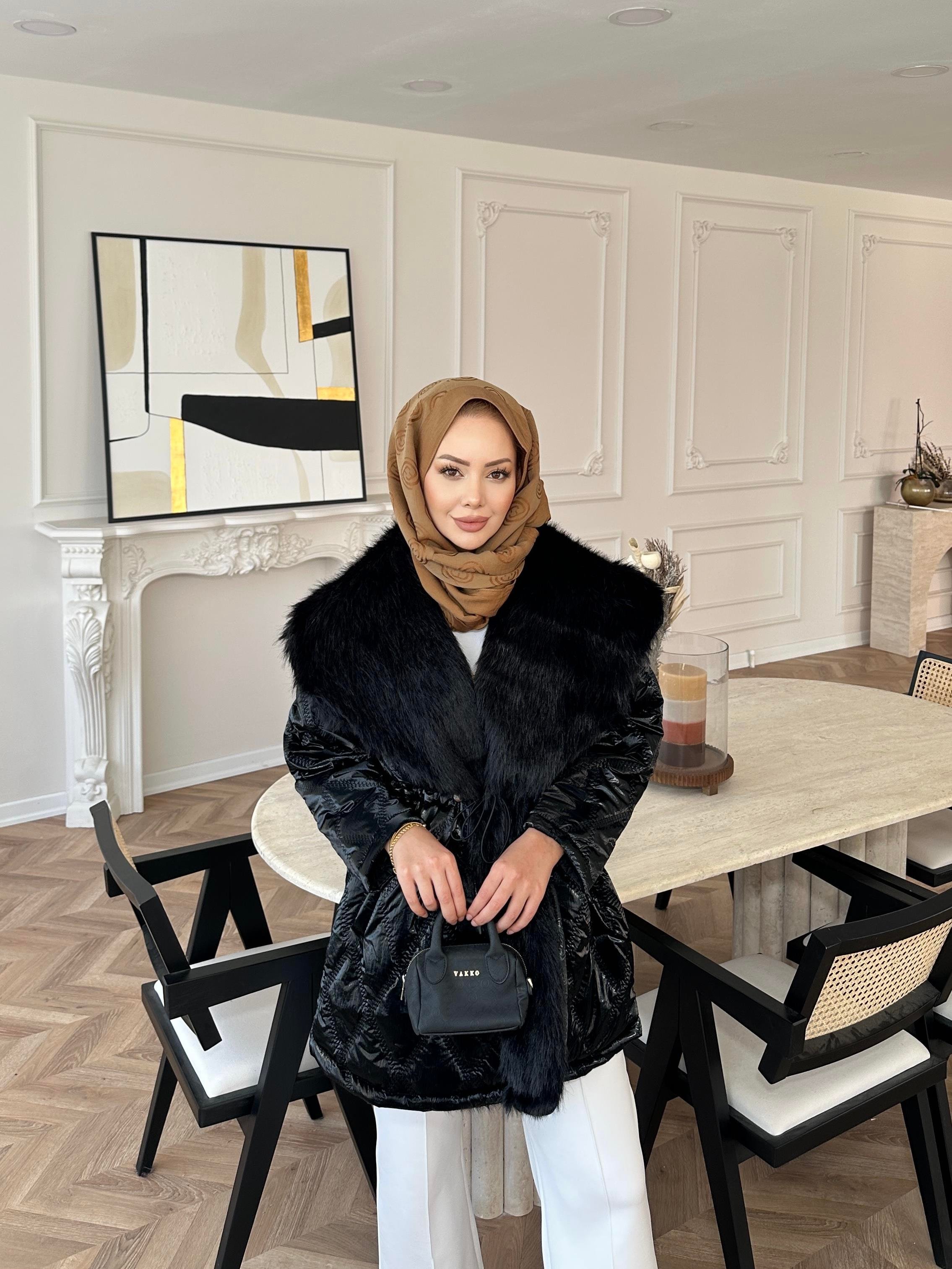 Arjana Şişme Mont Siyah