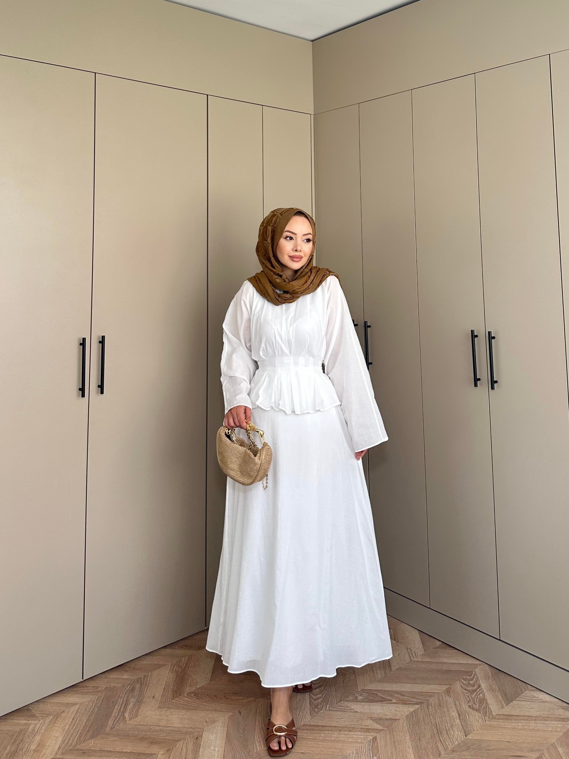 Beyna Etekli Takım Beyaz