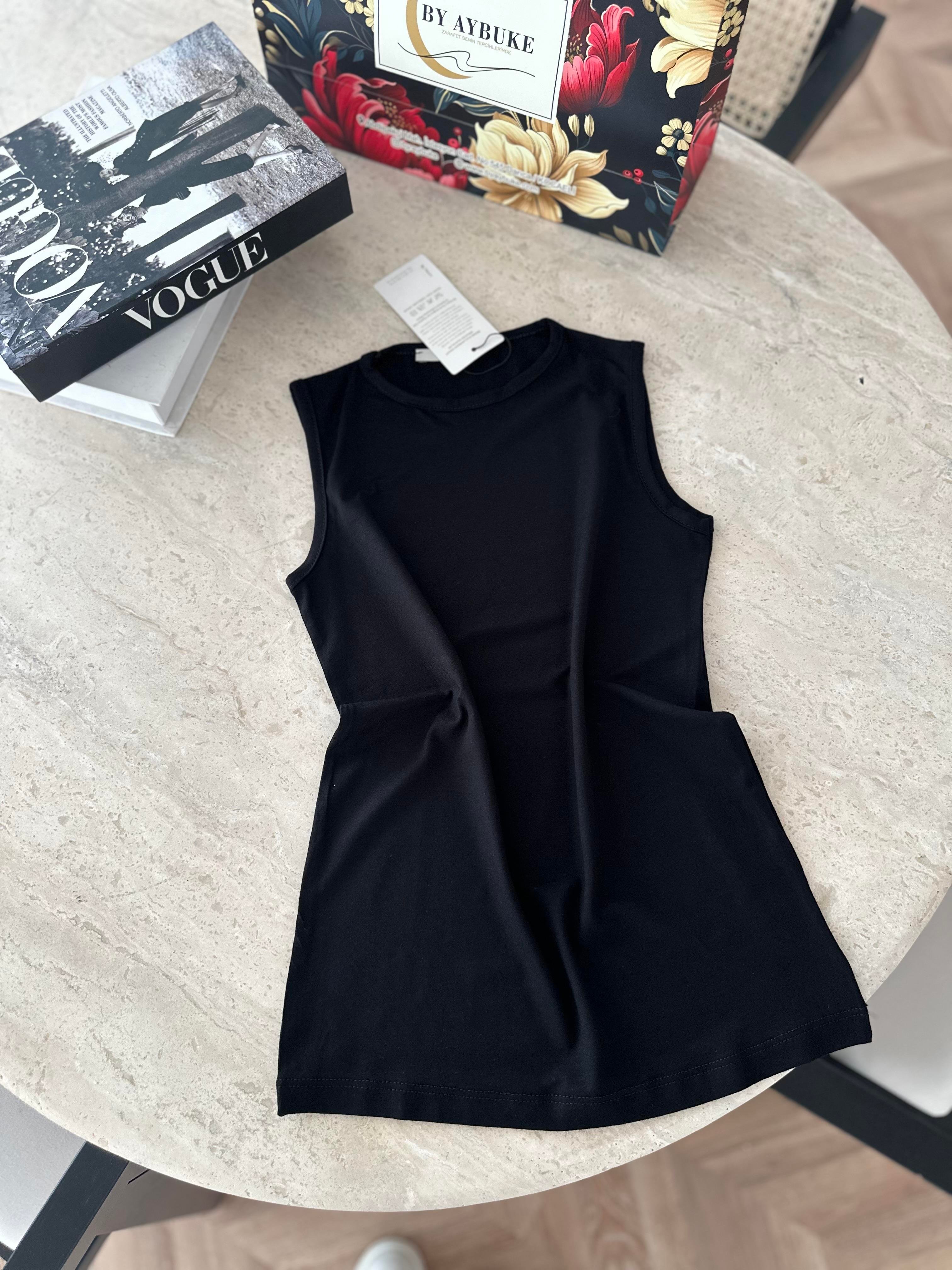 Bisiklet Yaka Sıfır Kol İçlik Siyah 