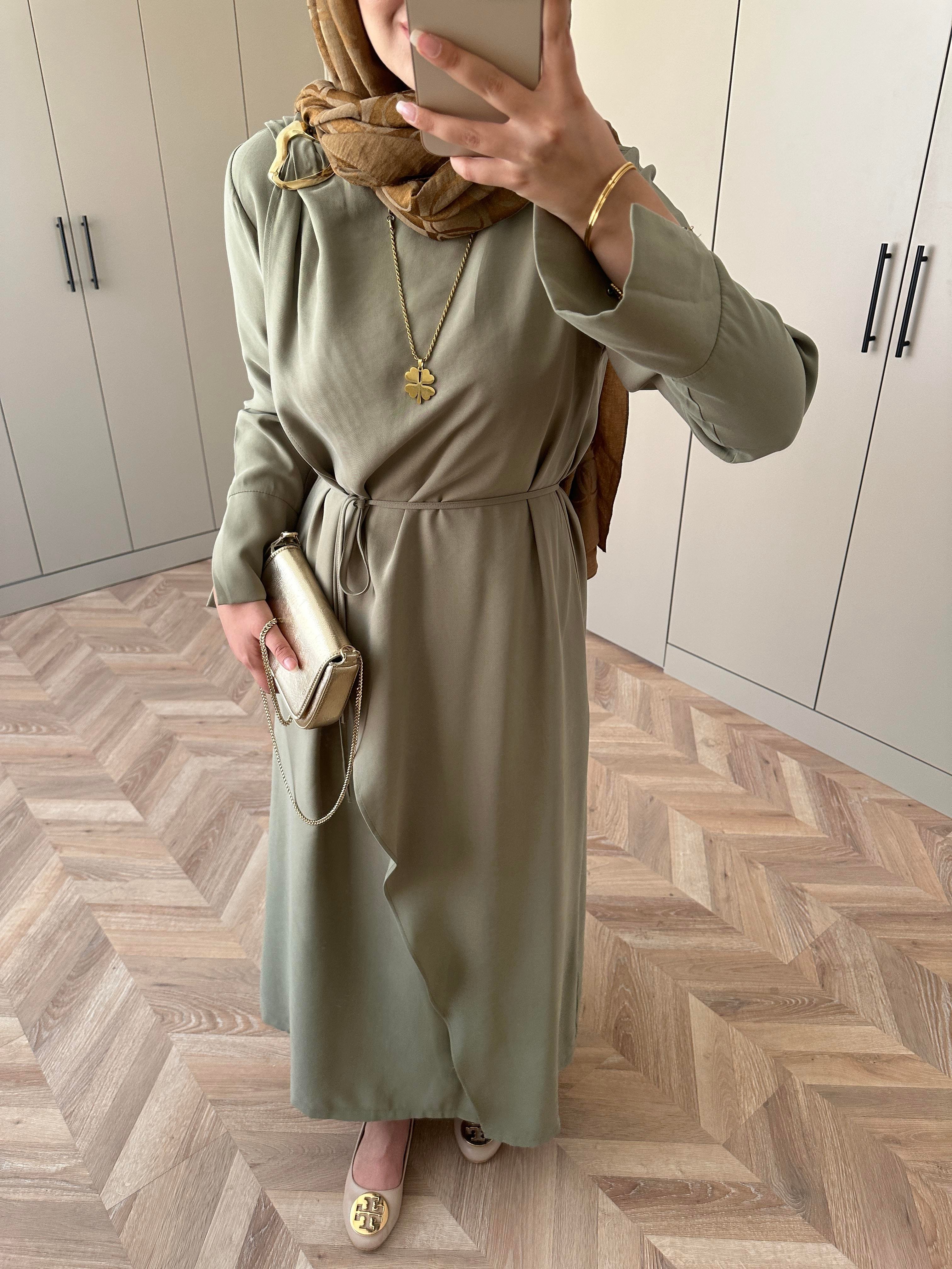 Candy Broşlu Elbise Haki