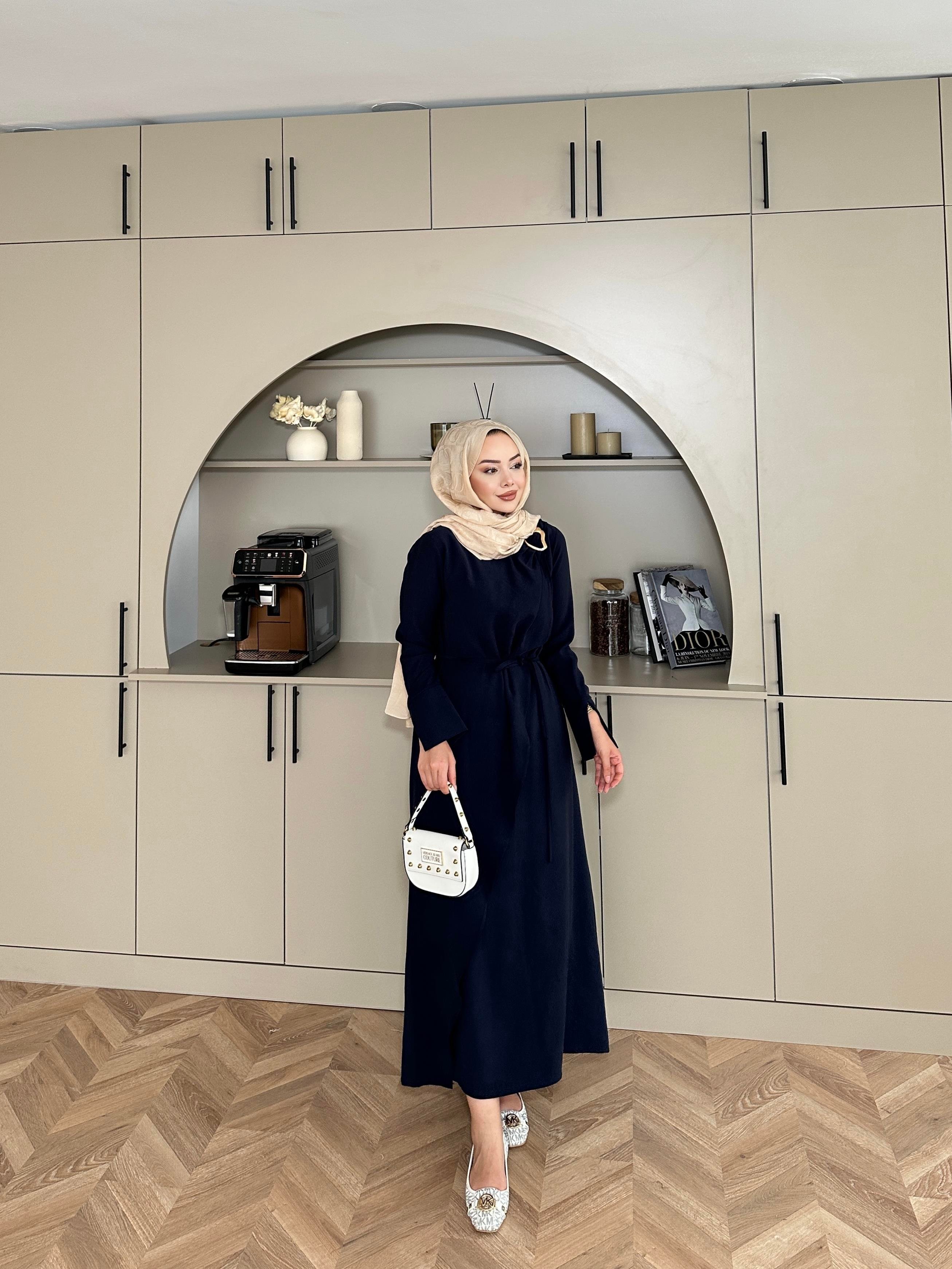 Candy Broşlu Elbise Lacivert