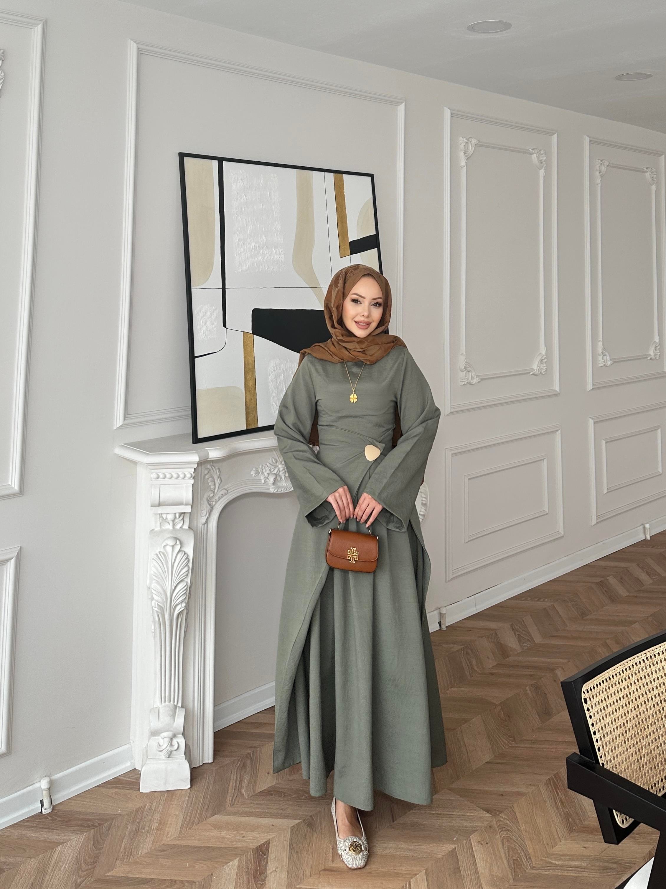 Carla Qupra Piliseli Elbise Haki