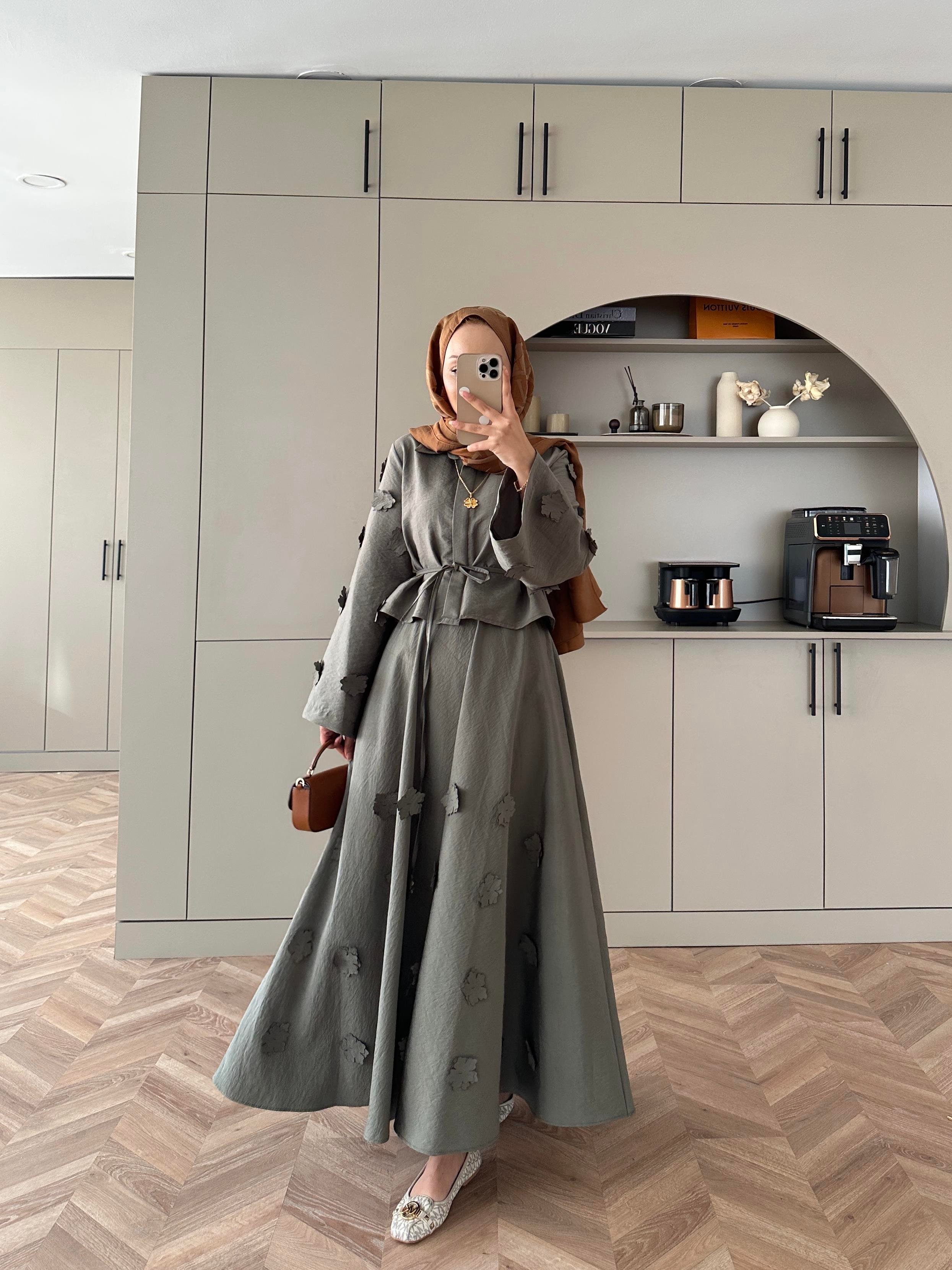 Çiçek Cupra Etekli Takım Haki