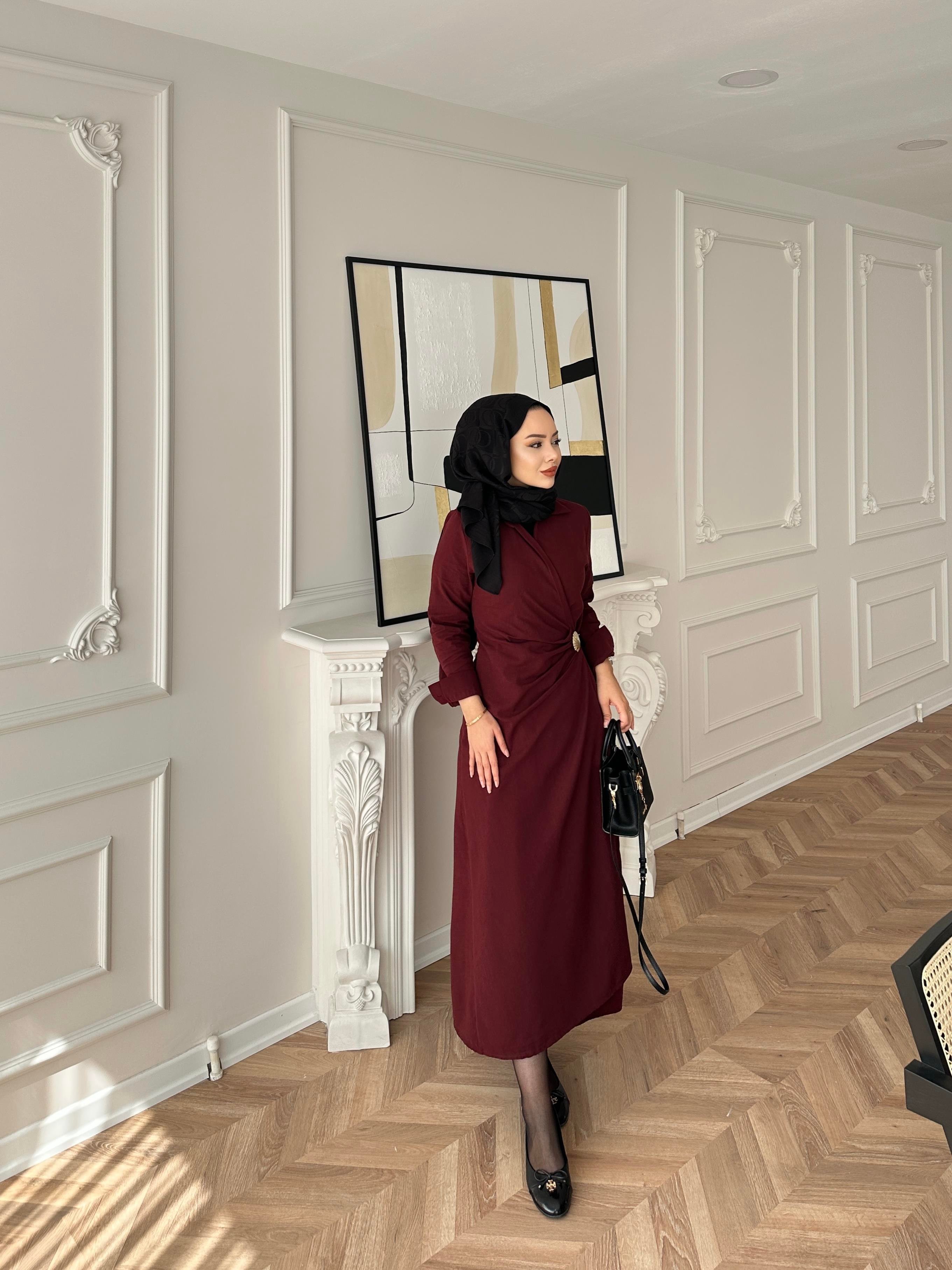 Deniz Broşlu Elbise Bordo