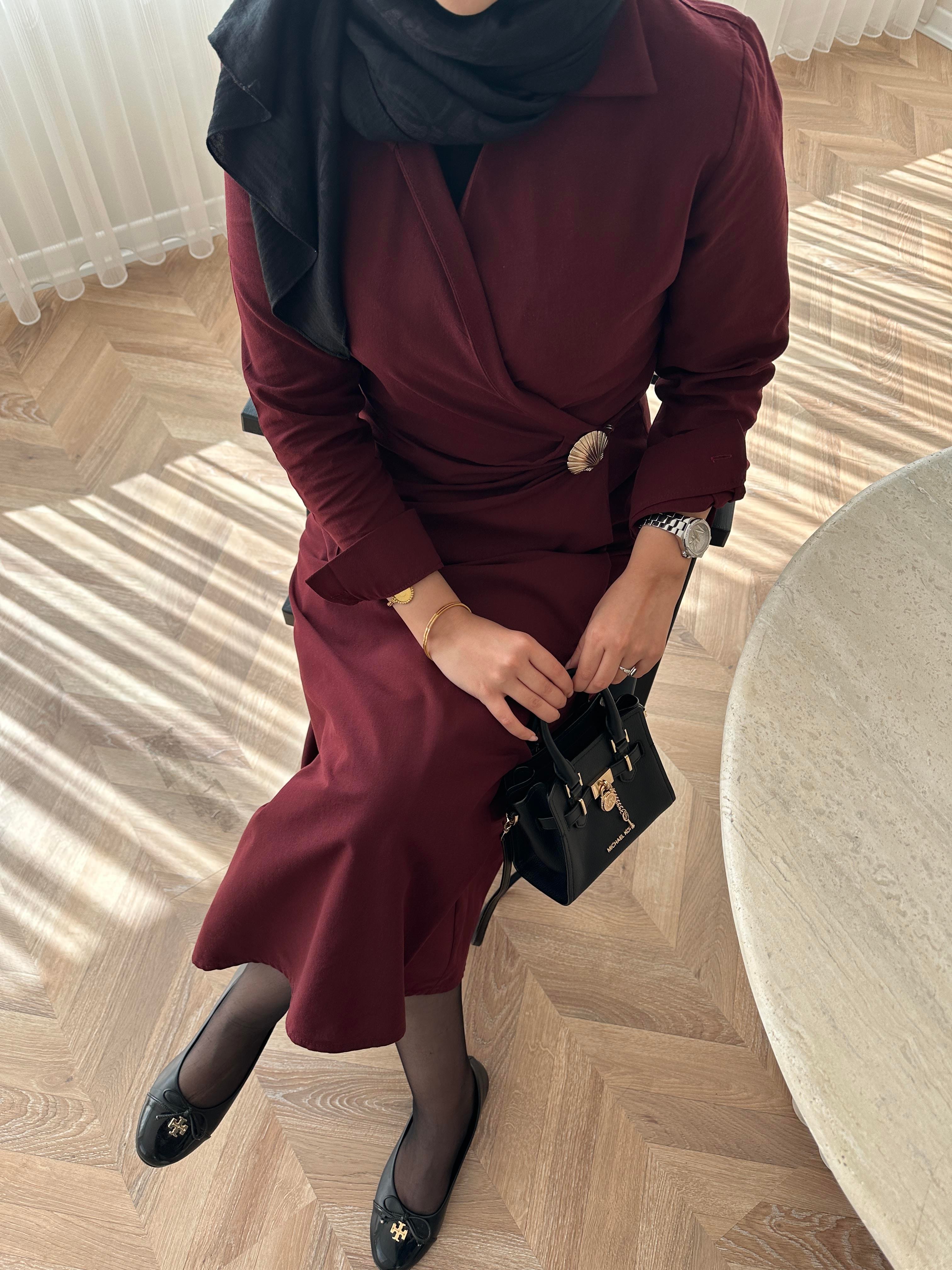 Deniz Broşlu Elbise Bordo