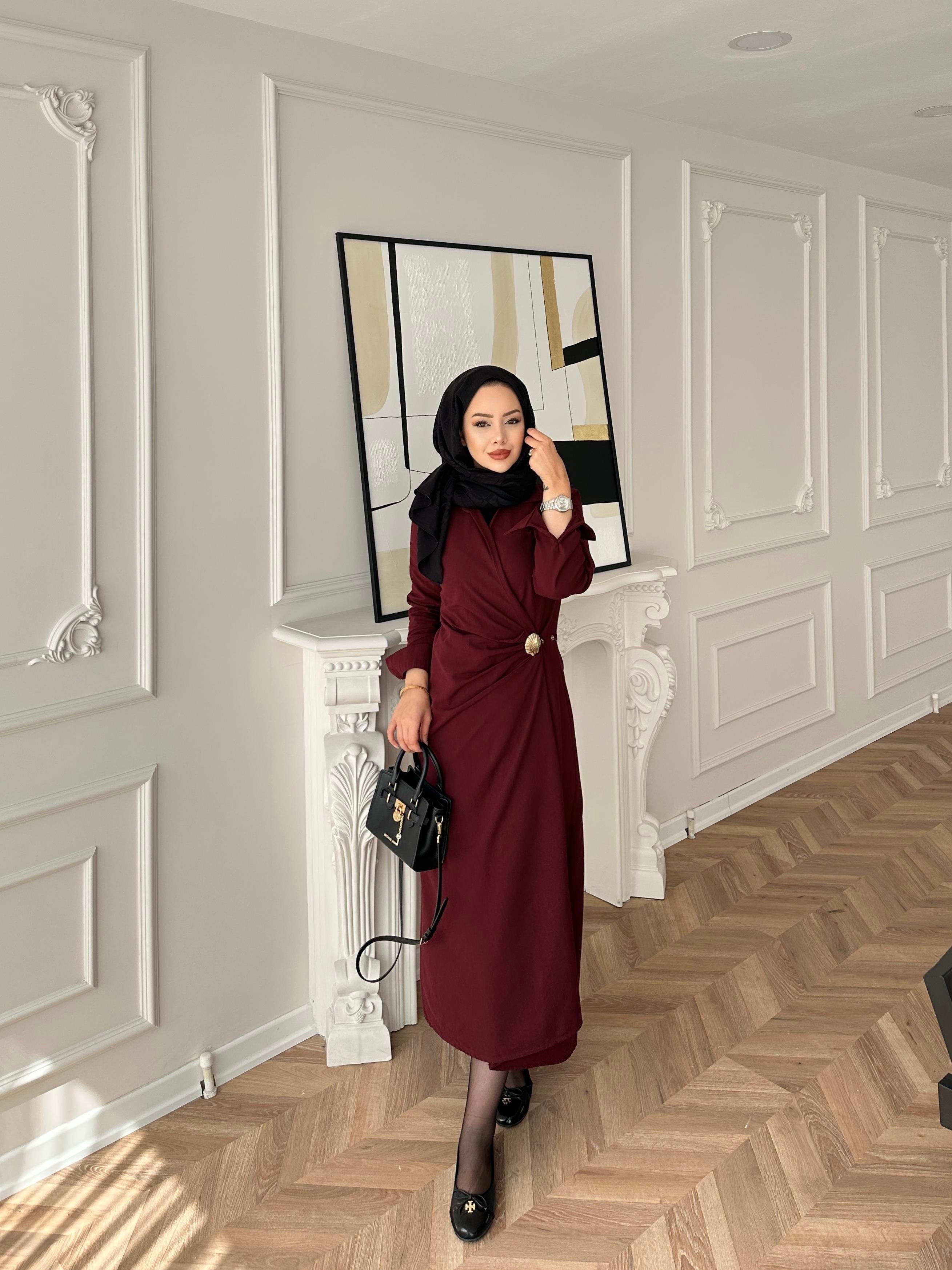 Deniz Broşlu Elbise Bordo