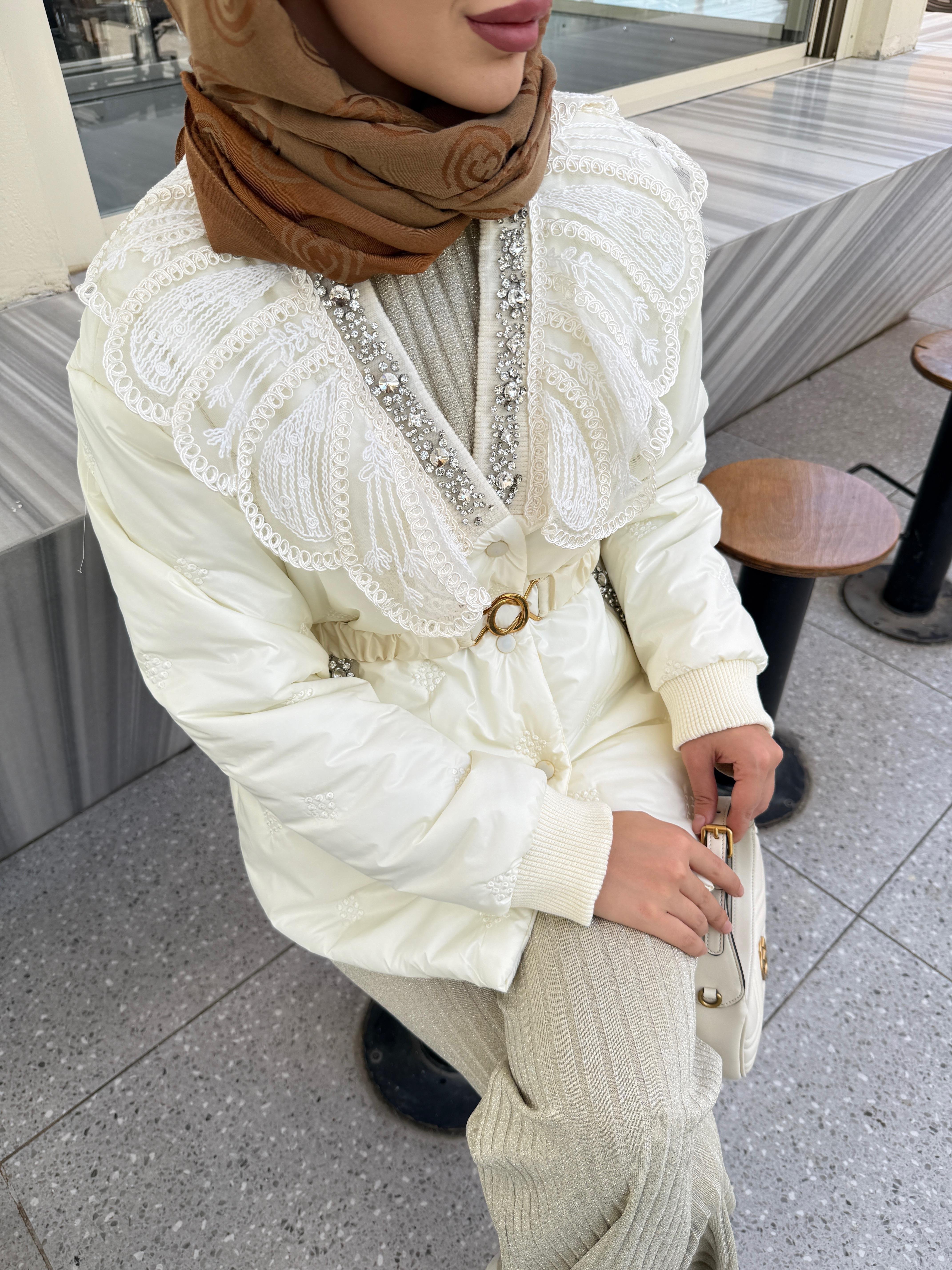 Diamond İthal Kapitone Mont Ekru