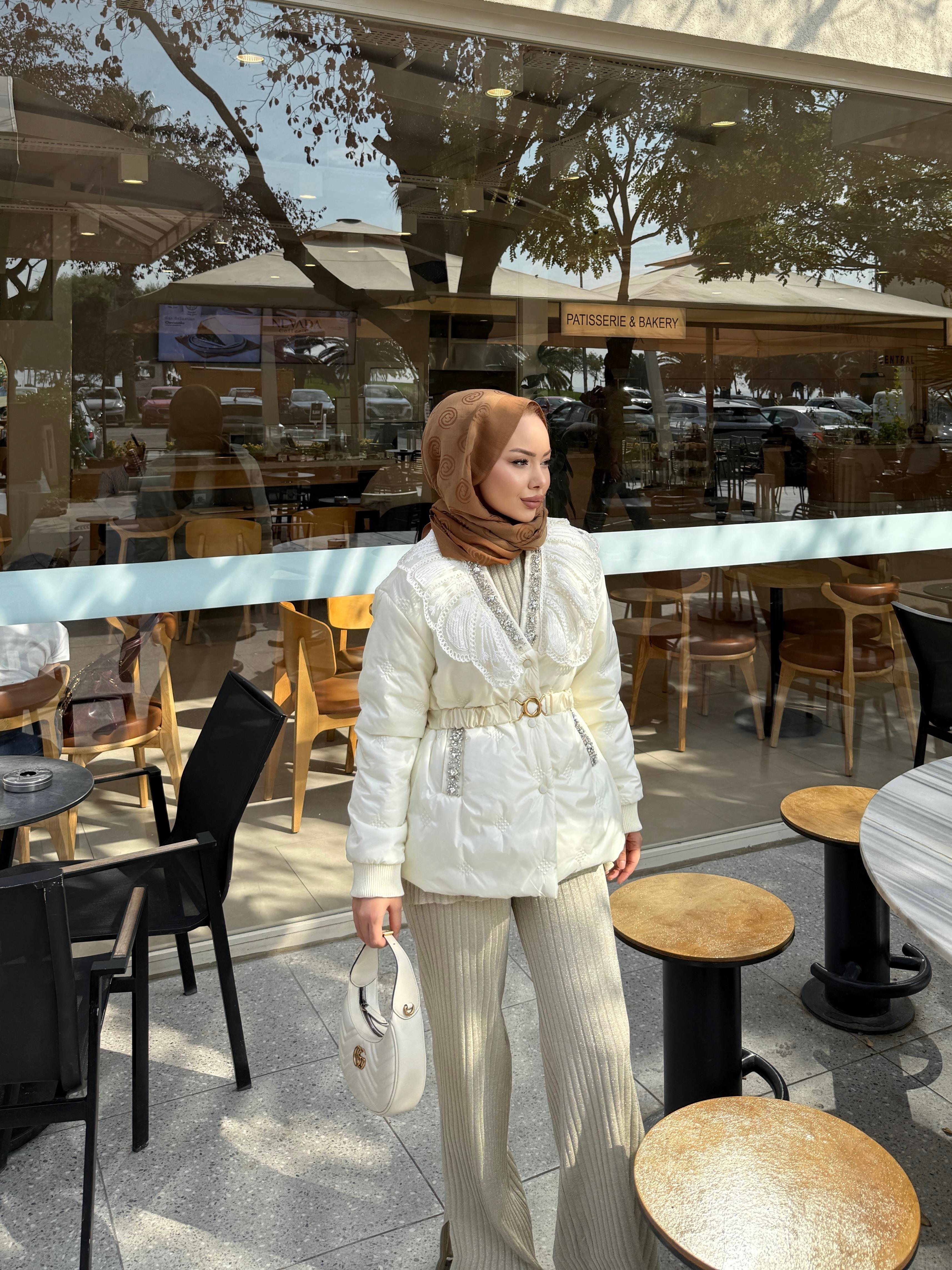 Diamond İthal Kapitone Mont Ekru