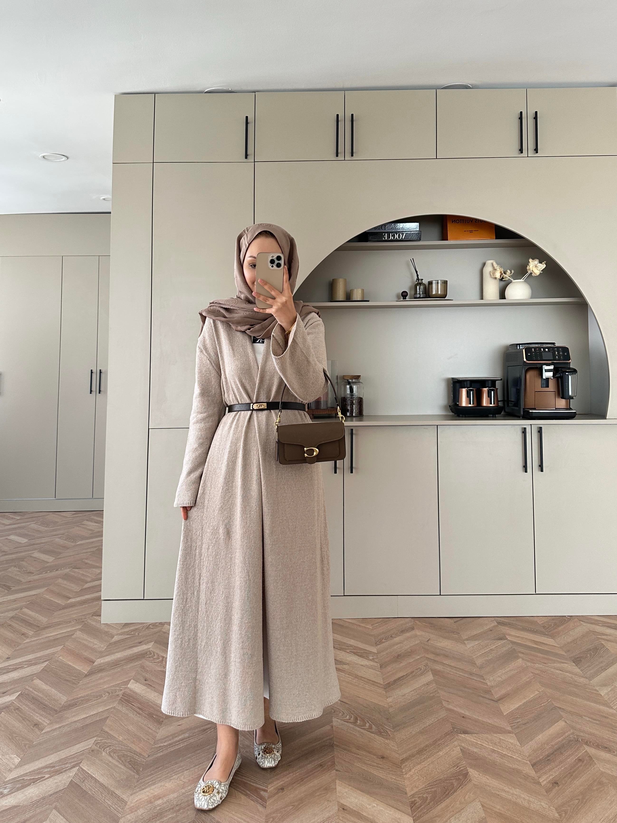 Dilay Triko Uzun Hırka Bej