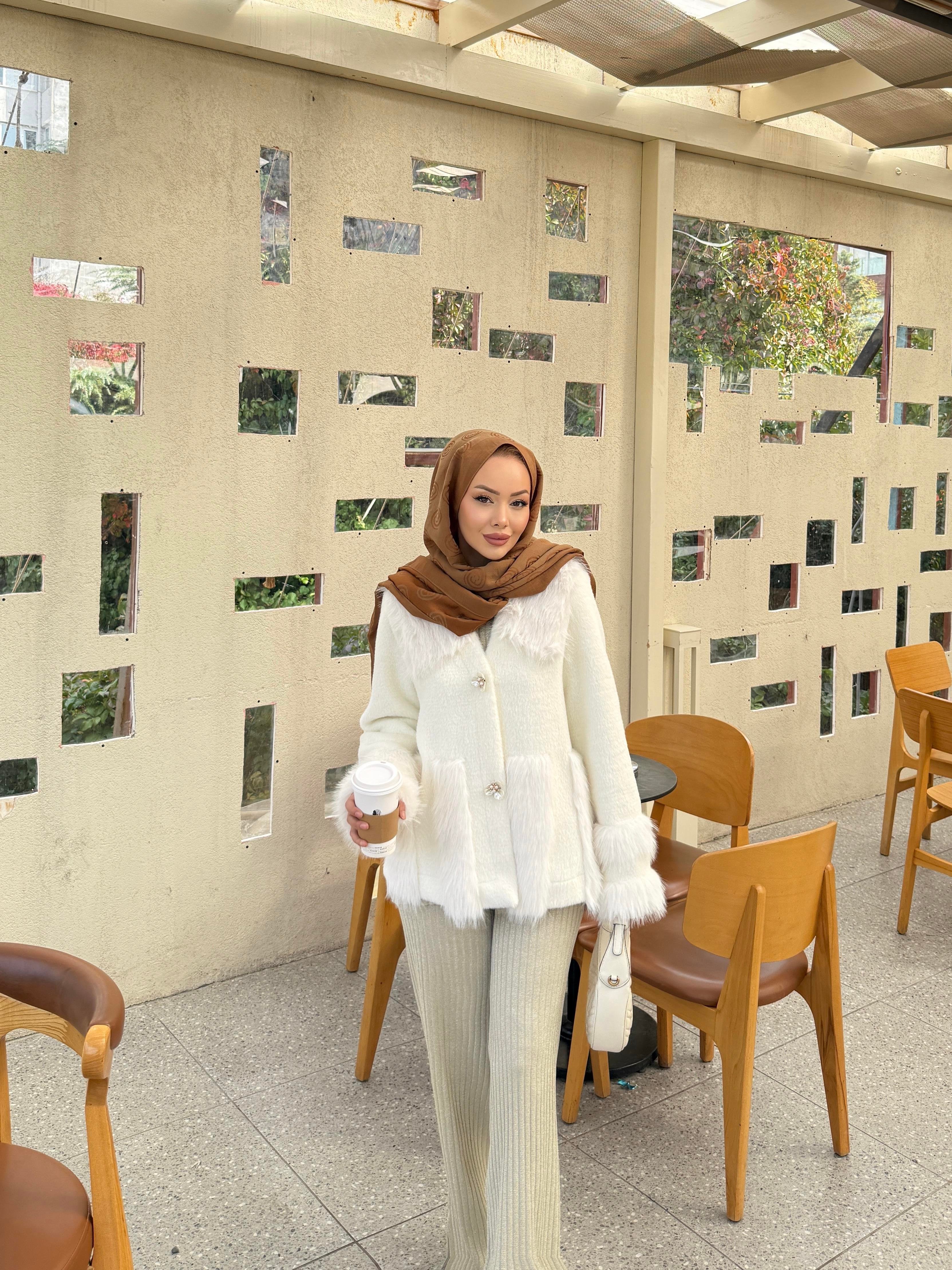 Diva Taş Detaylı Hırka/Ceket Ekru