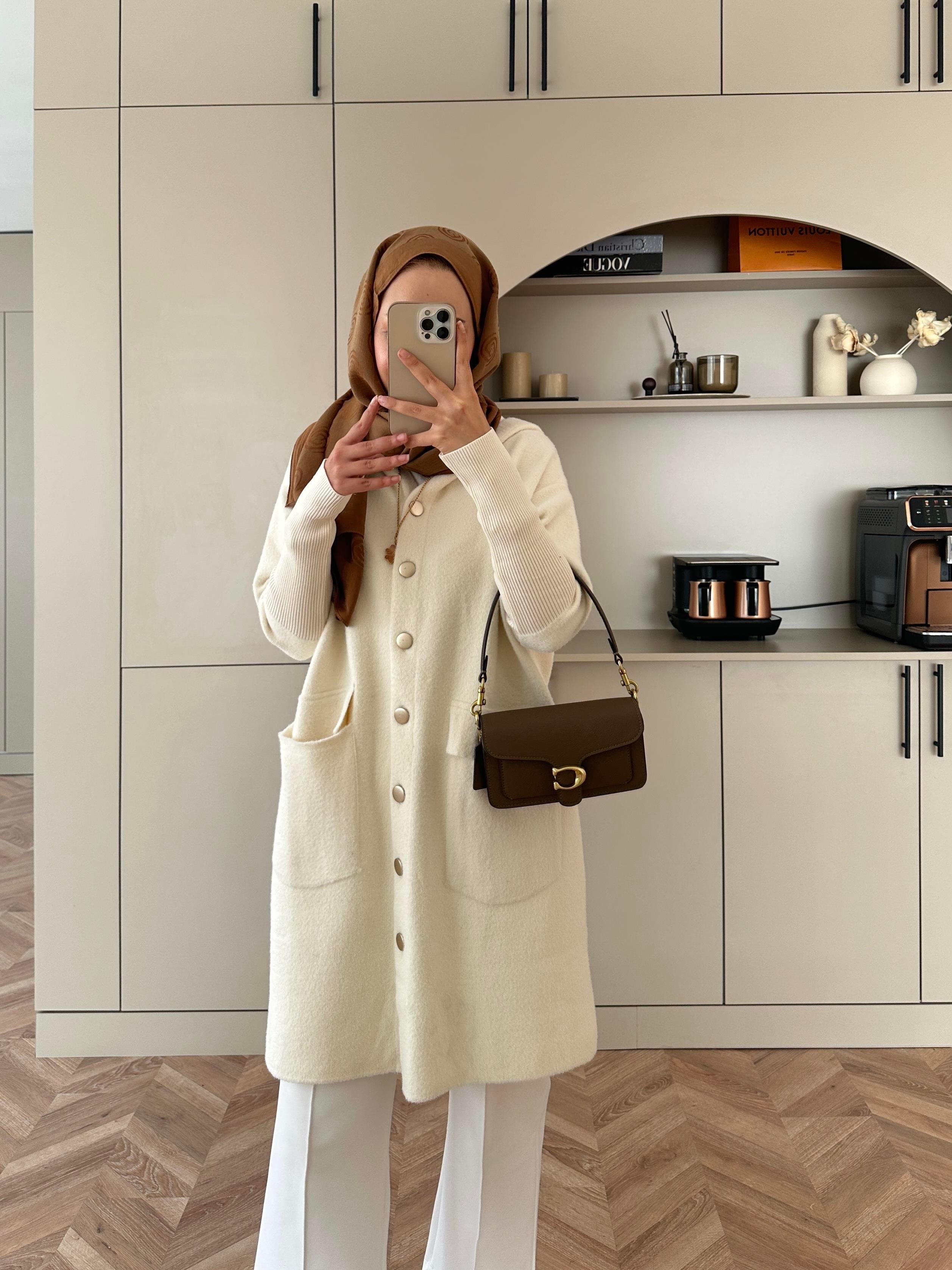 Erica Angora Uzun Hırka Ekru