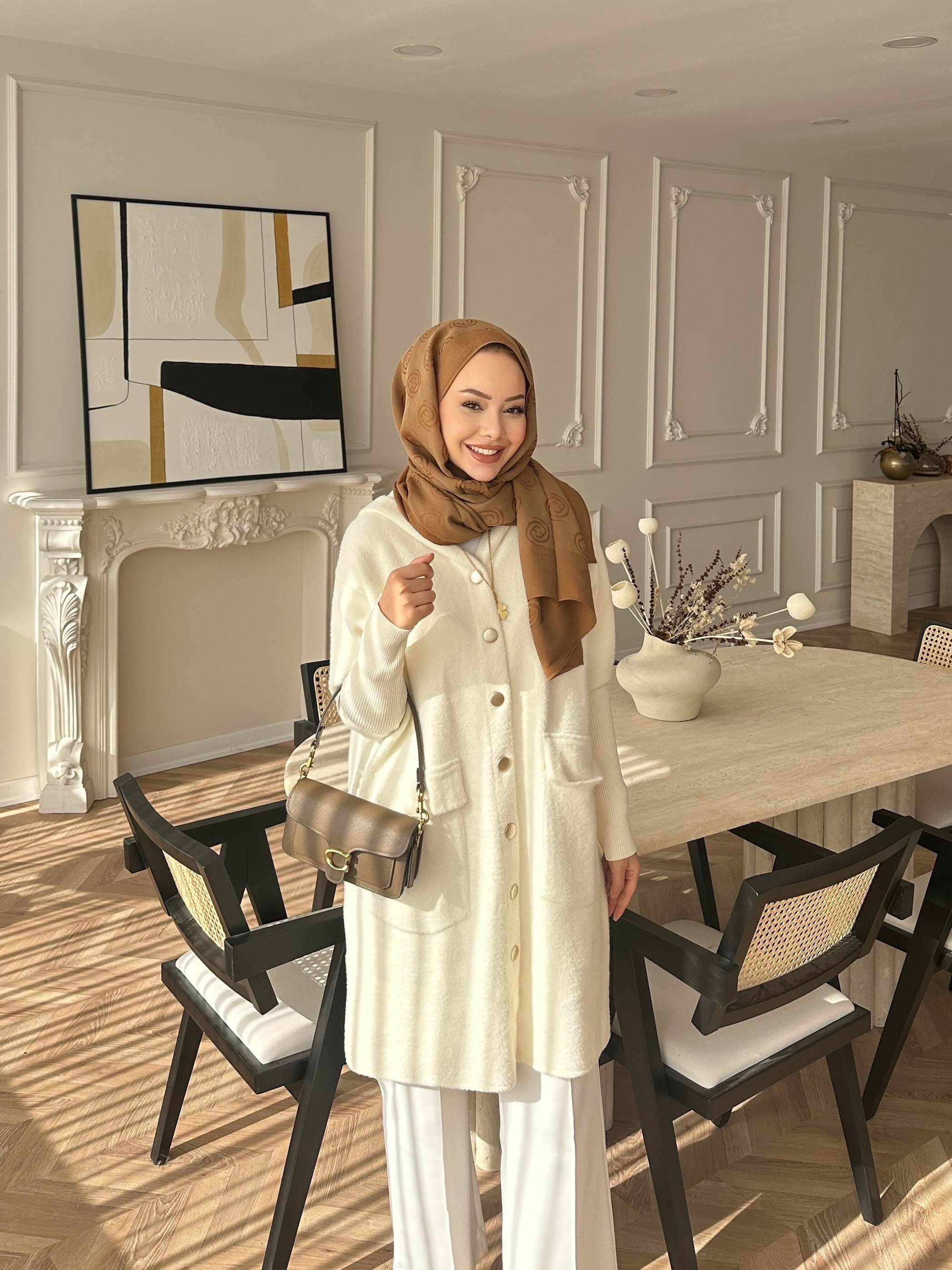 Erica Angora Uzun Hırka Ekru