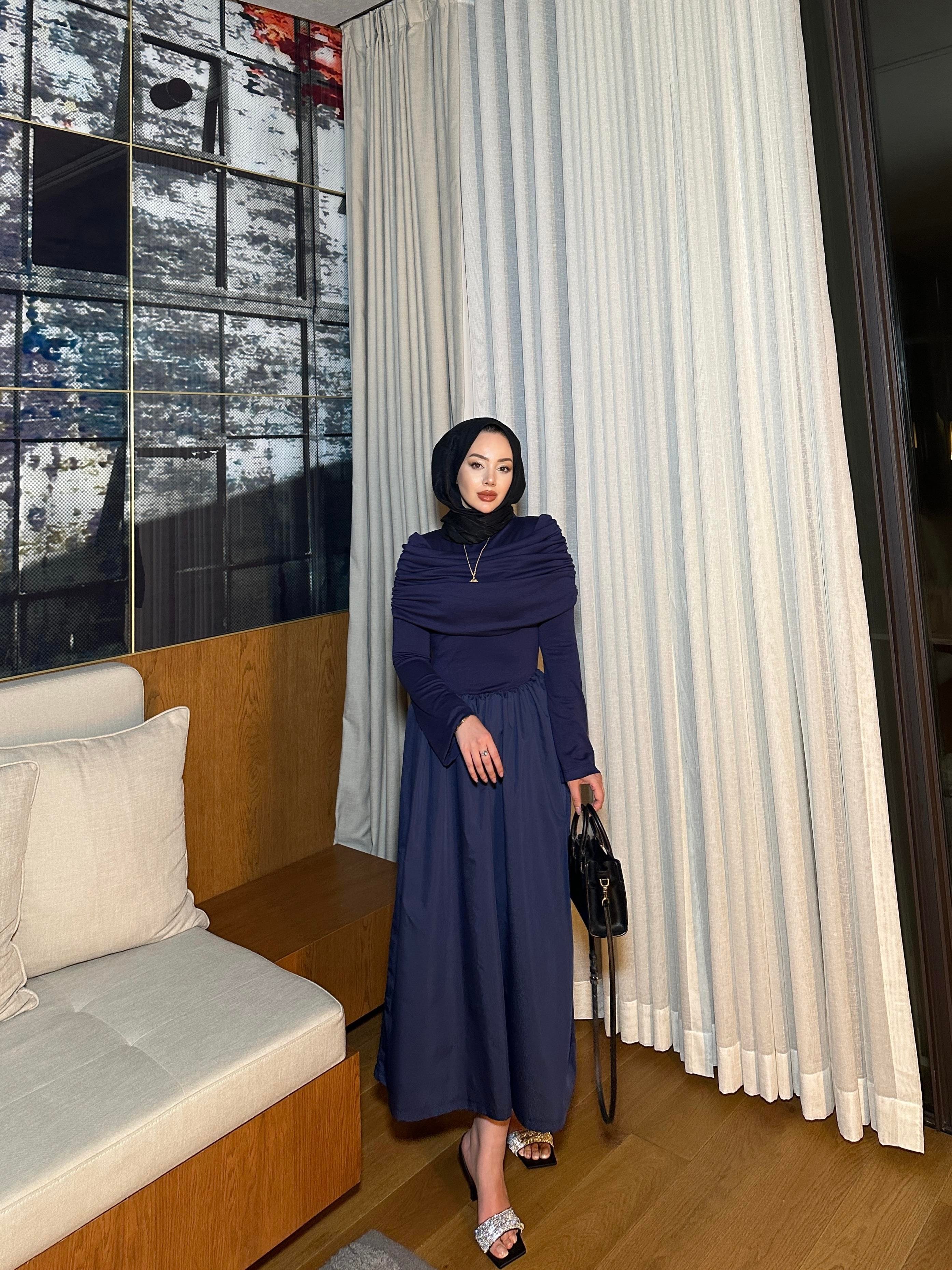 Evan Elbise Lacivert