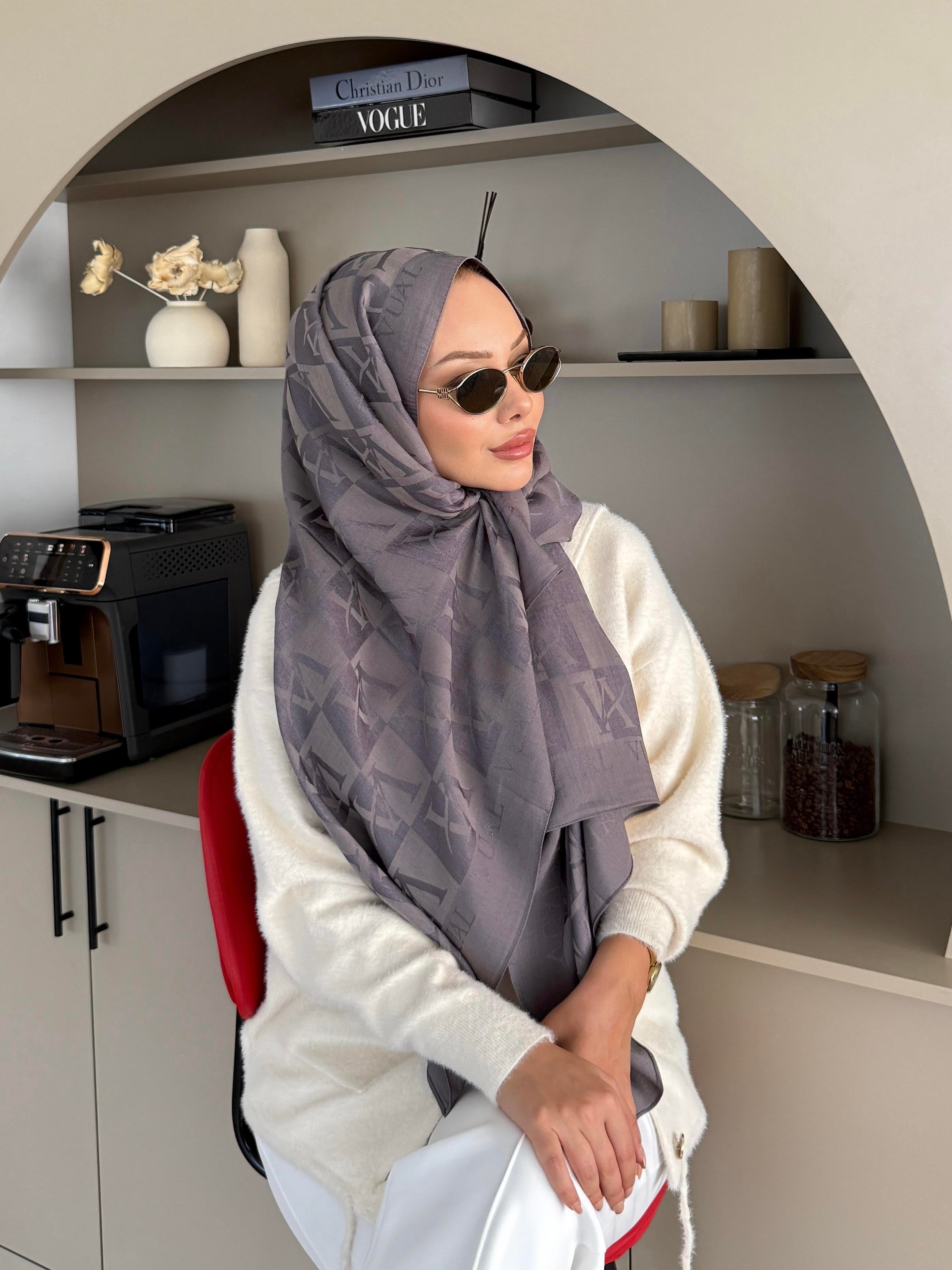 Gri Va Dama Desen Naia Şal