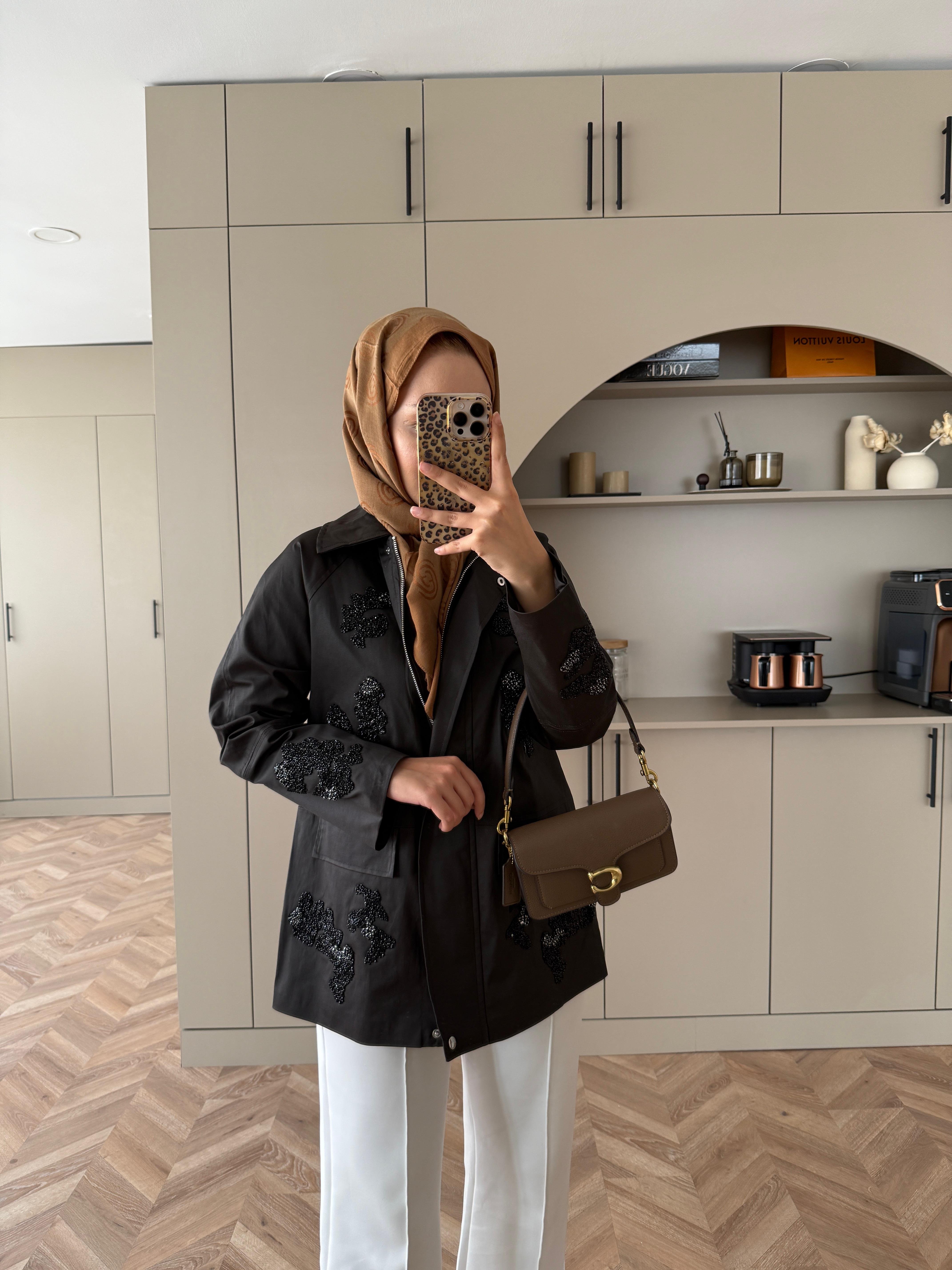 İşlemeli Ceket Kahve