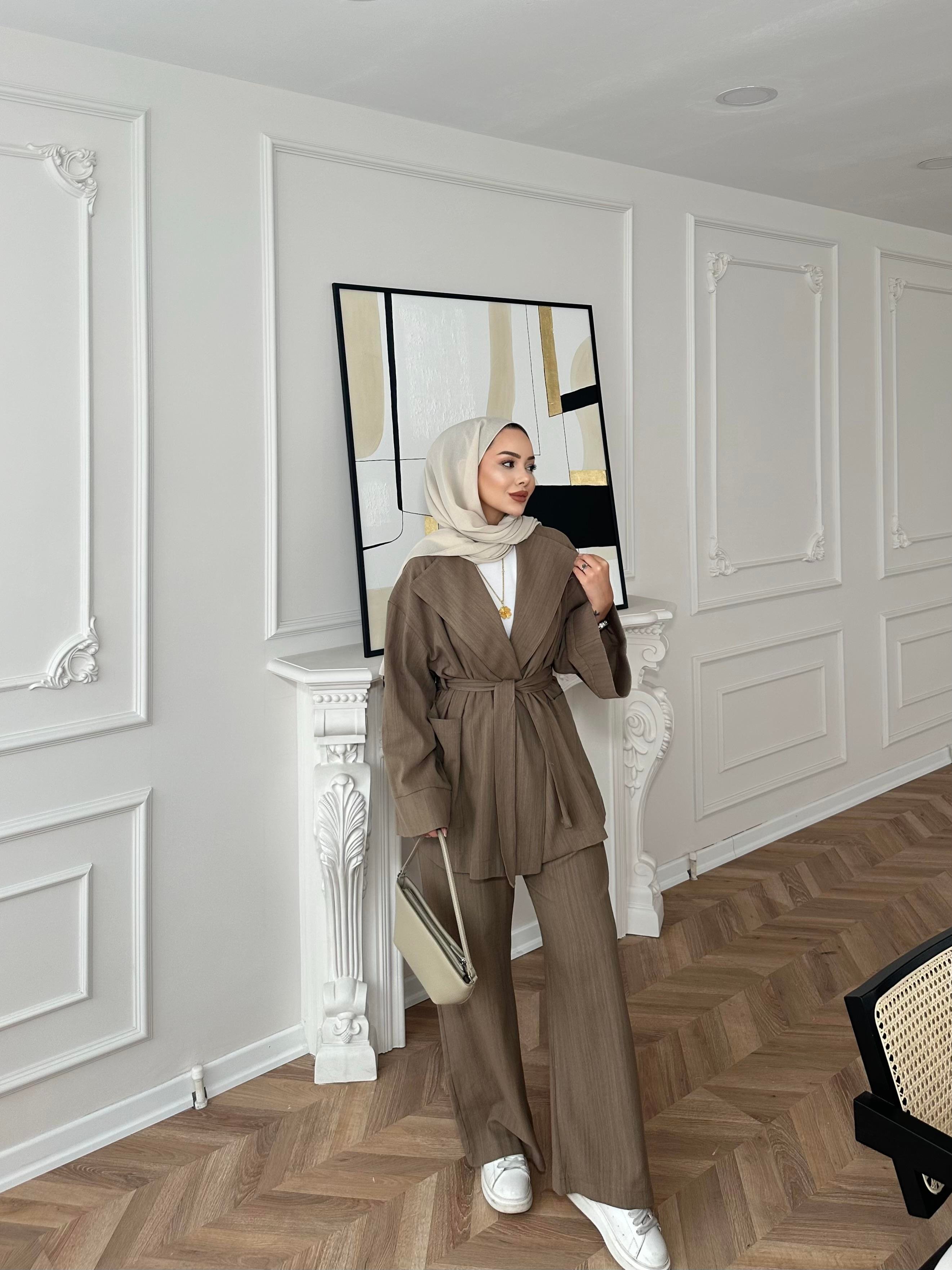 Peka Yakalı Takım Vizon