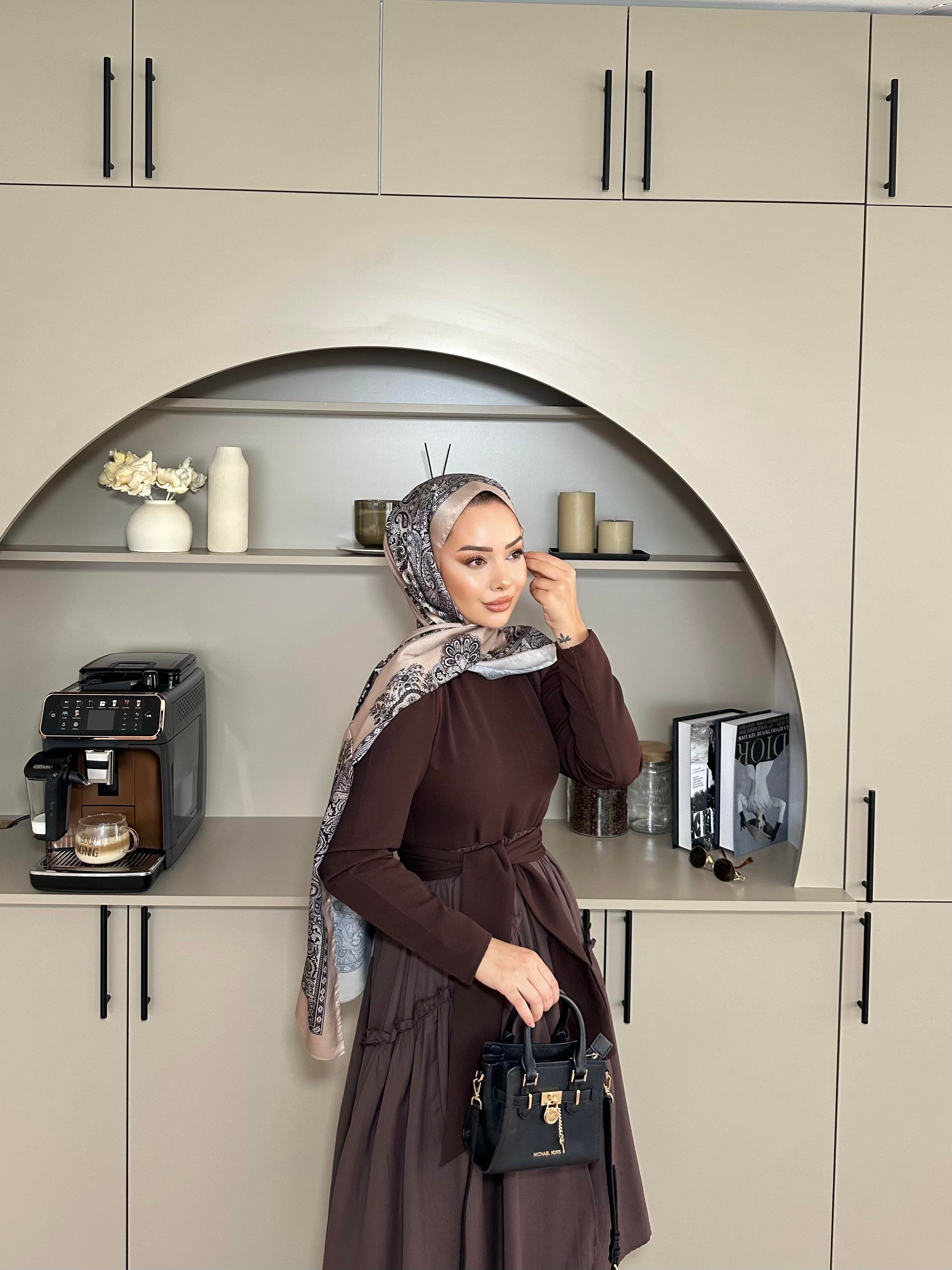 Kendal Paraşüt Elbise Acı Kahve