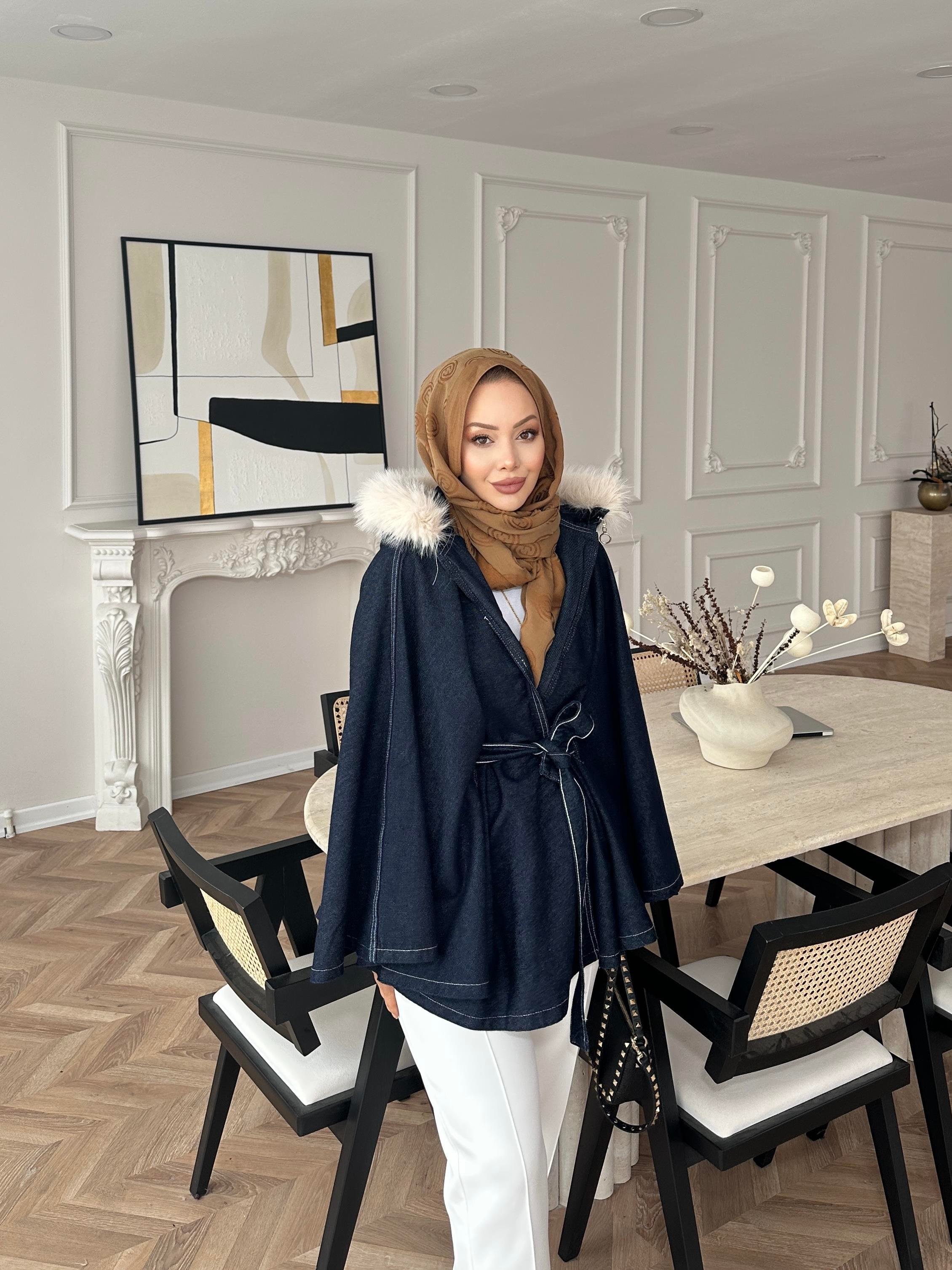 Kot Pelerin/Panço Lacivert