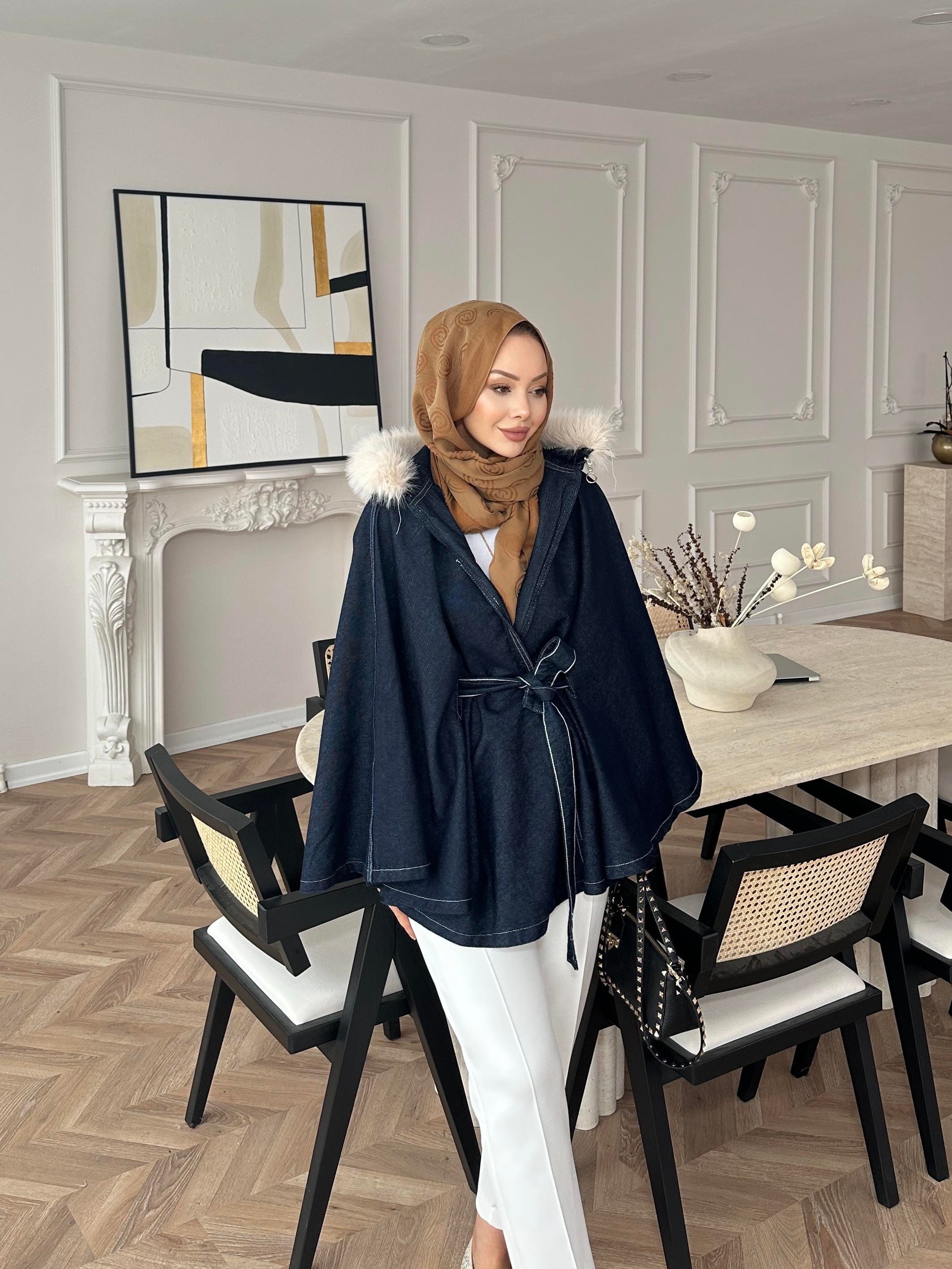 Kot Pelerin/Panço Lacivert