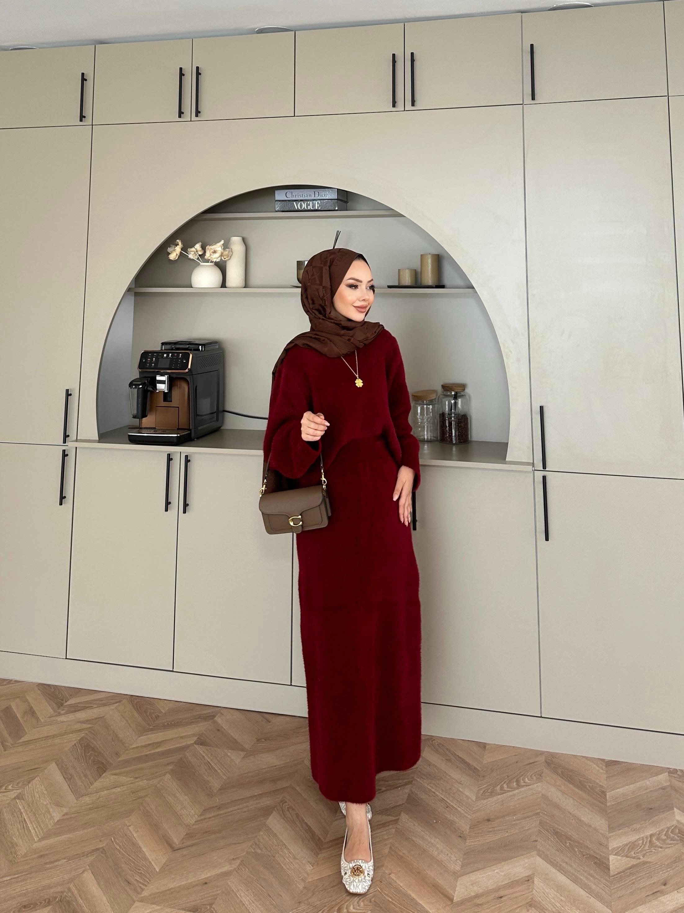 Leah Sakallı Triko Etekli Takım Bordo