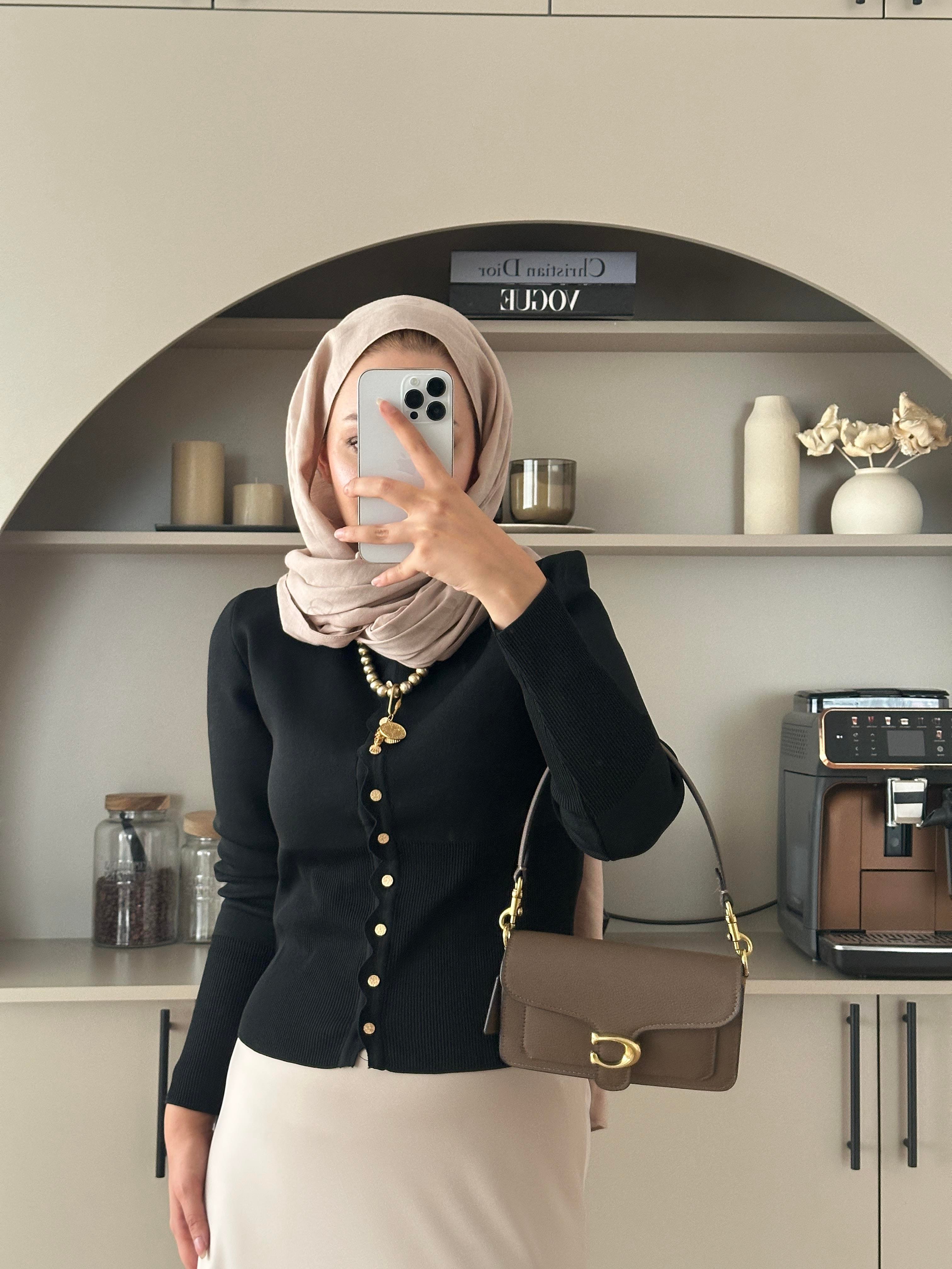 Leyna Çelik Örme Hırka Siyah 