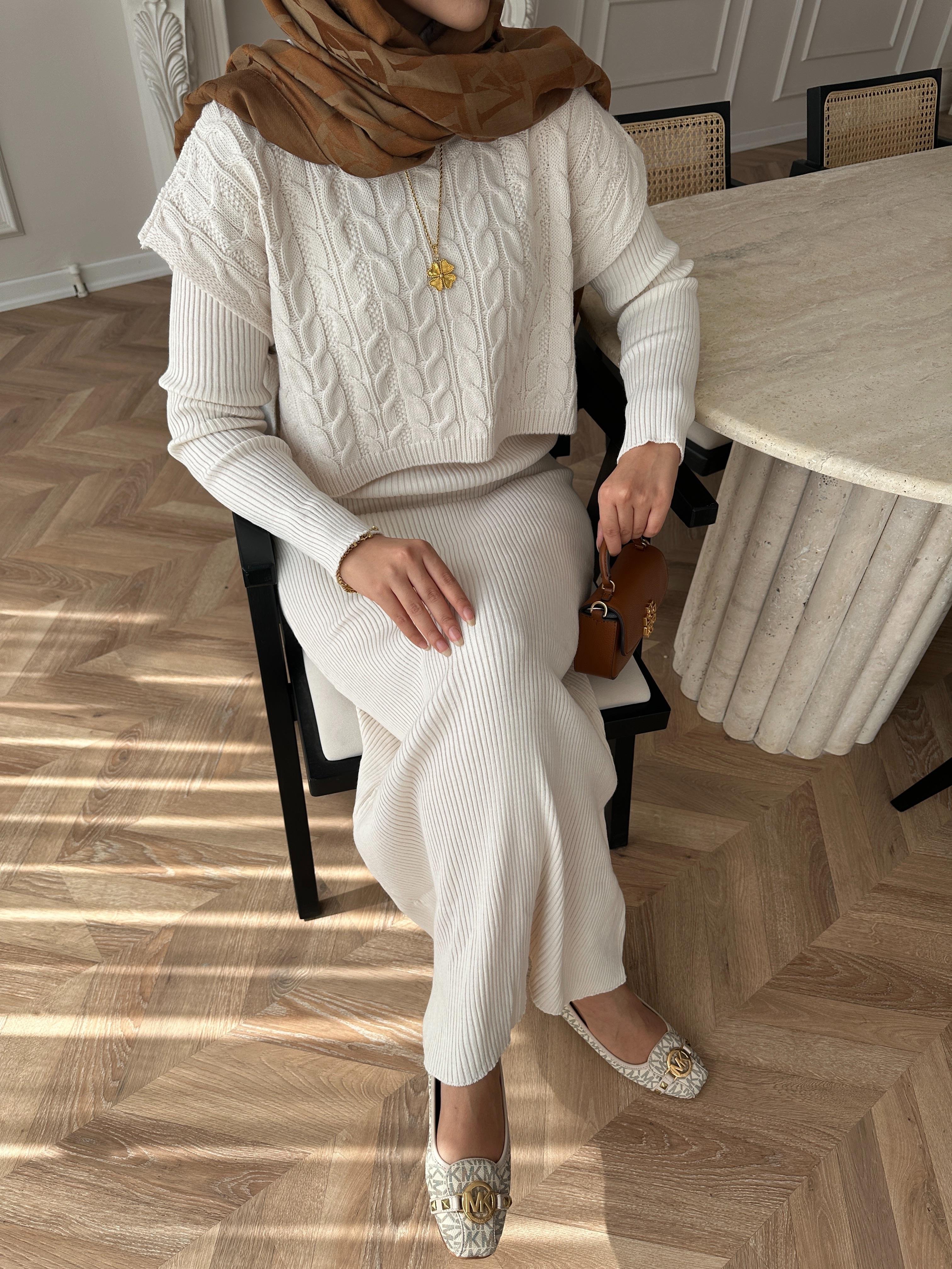 Lilyum Örgü Kapaklı Triko Elbise Bej