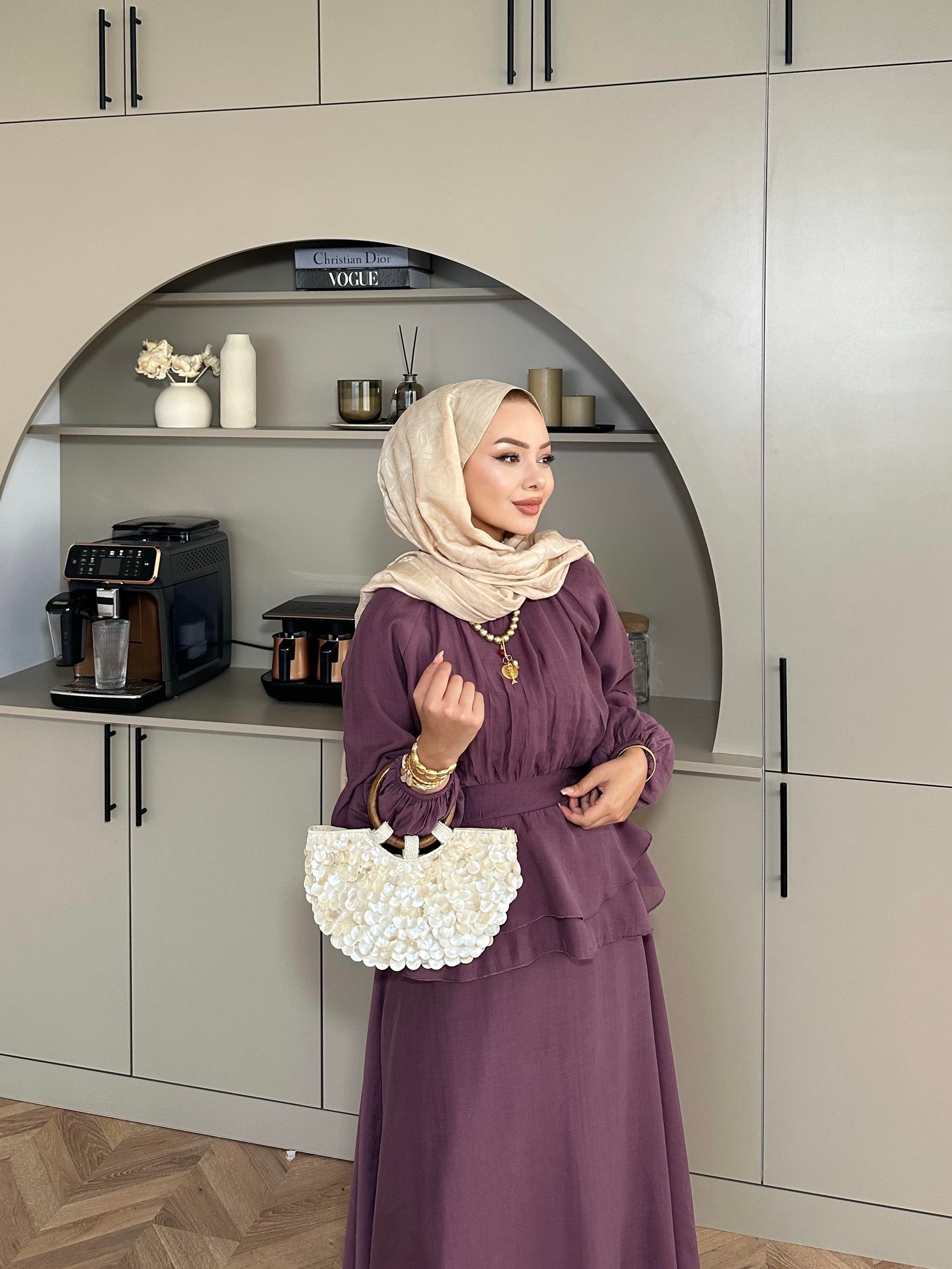 Lola Elbise Mürdüm